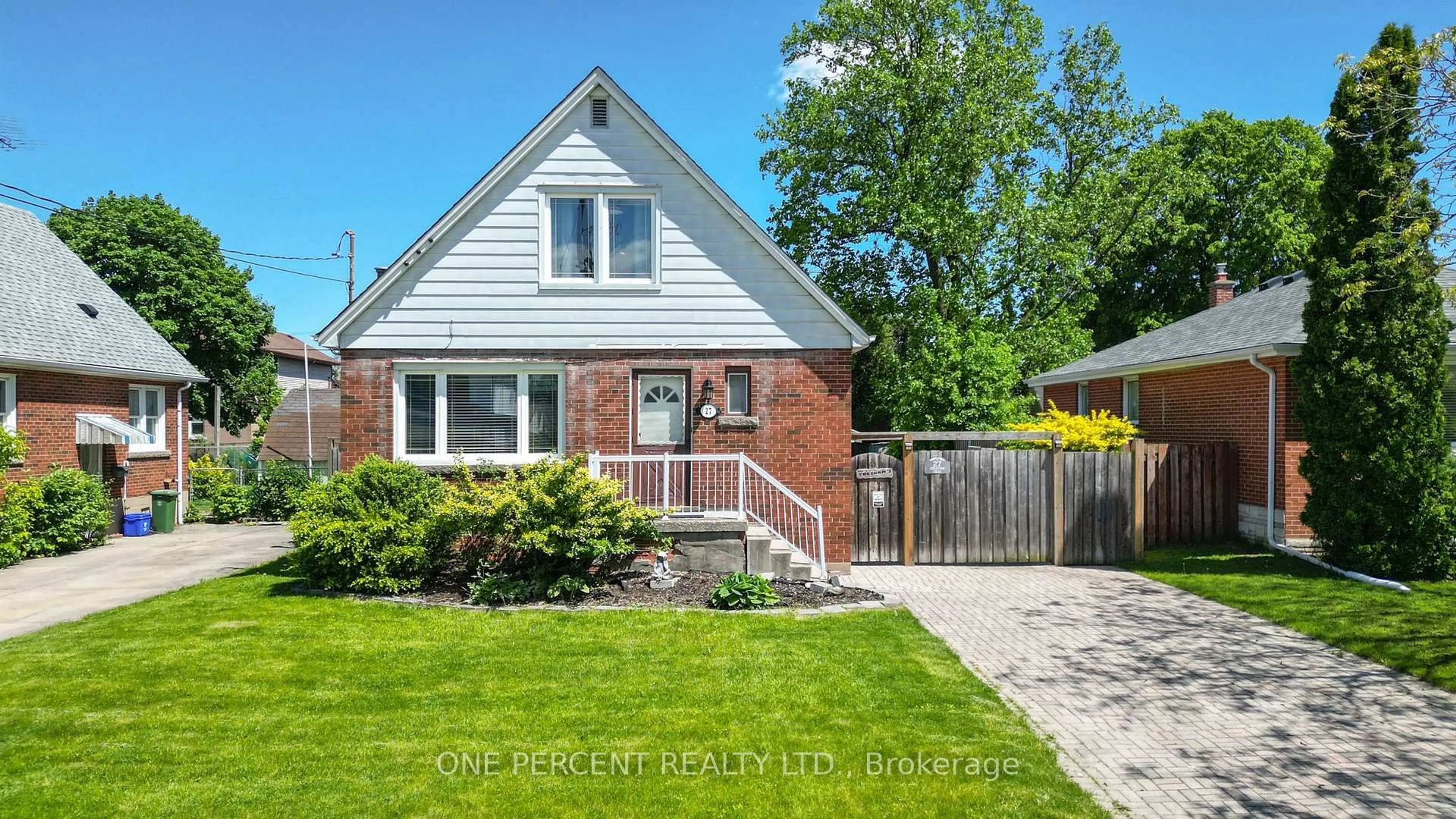Home with brick exterior material, street for 27 Delevan Cres, Hamilton Ontario L9A 4A8