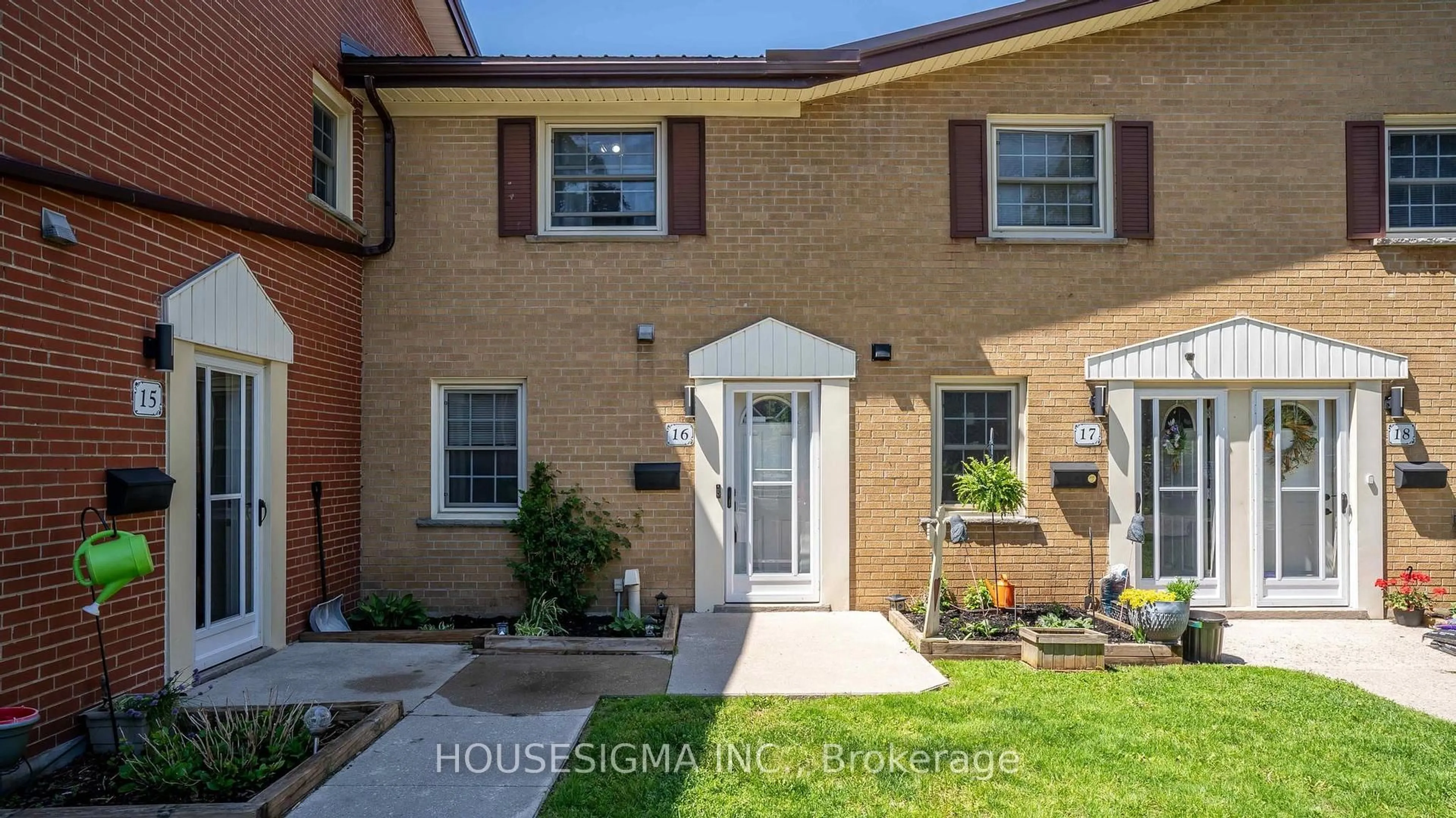 Home with brick exterior material, street for 16 Arbour Glen Cres, London East Ontario N5Y 1Z9