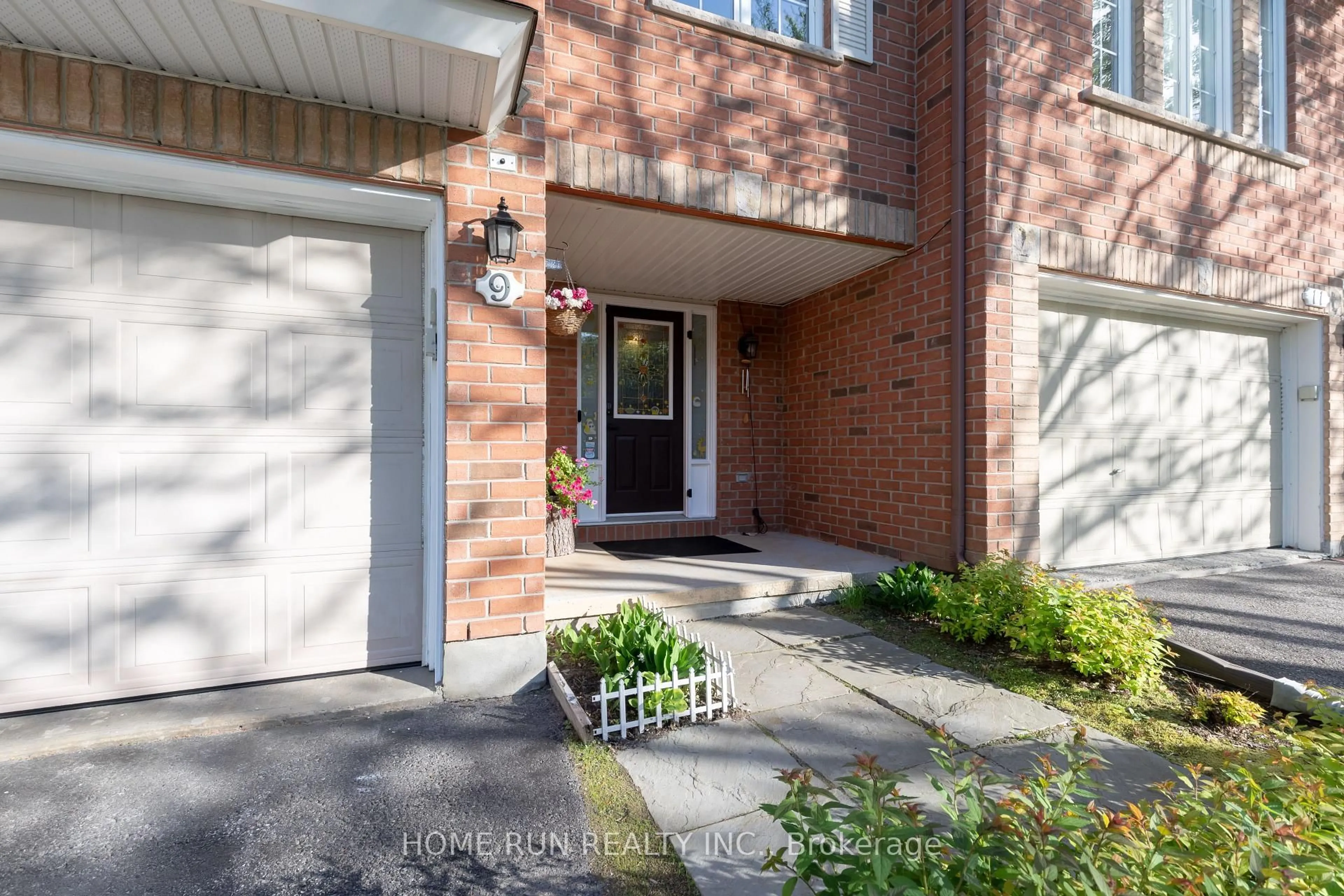 Home with brick exterior material, street for 9 Macassa Circ, Ottawa Ontario K2T 1J7