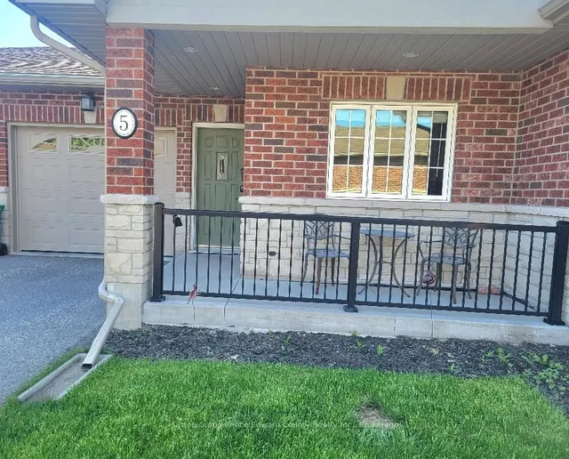 16 Lane Ave #5, Belleville 2