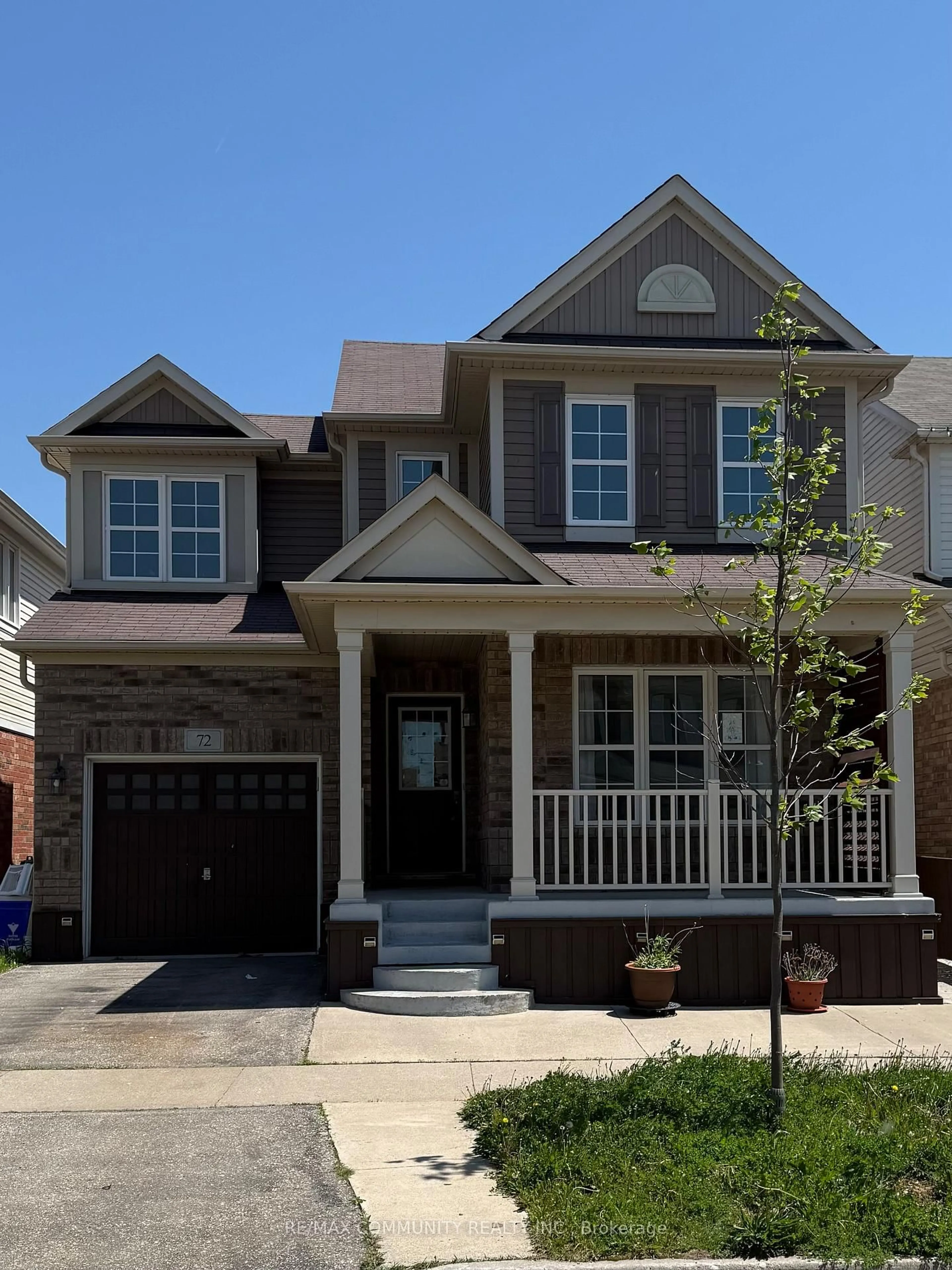 Home with brick exterior material, street for 72 Holland Circ, Cambridge Ontario N3C 0E3