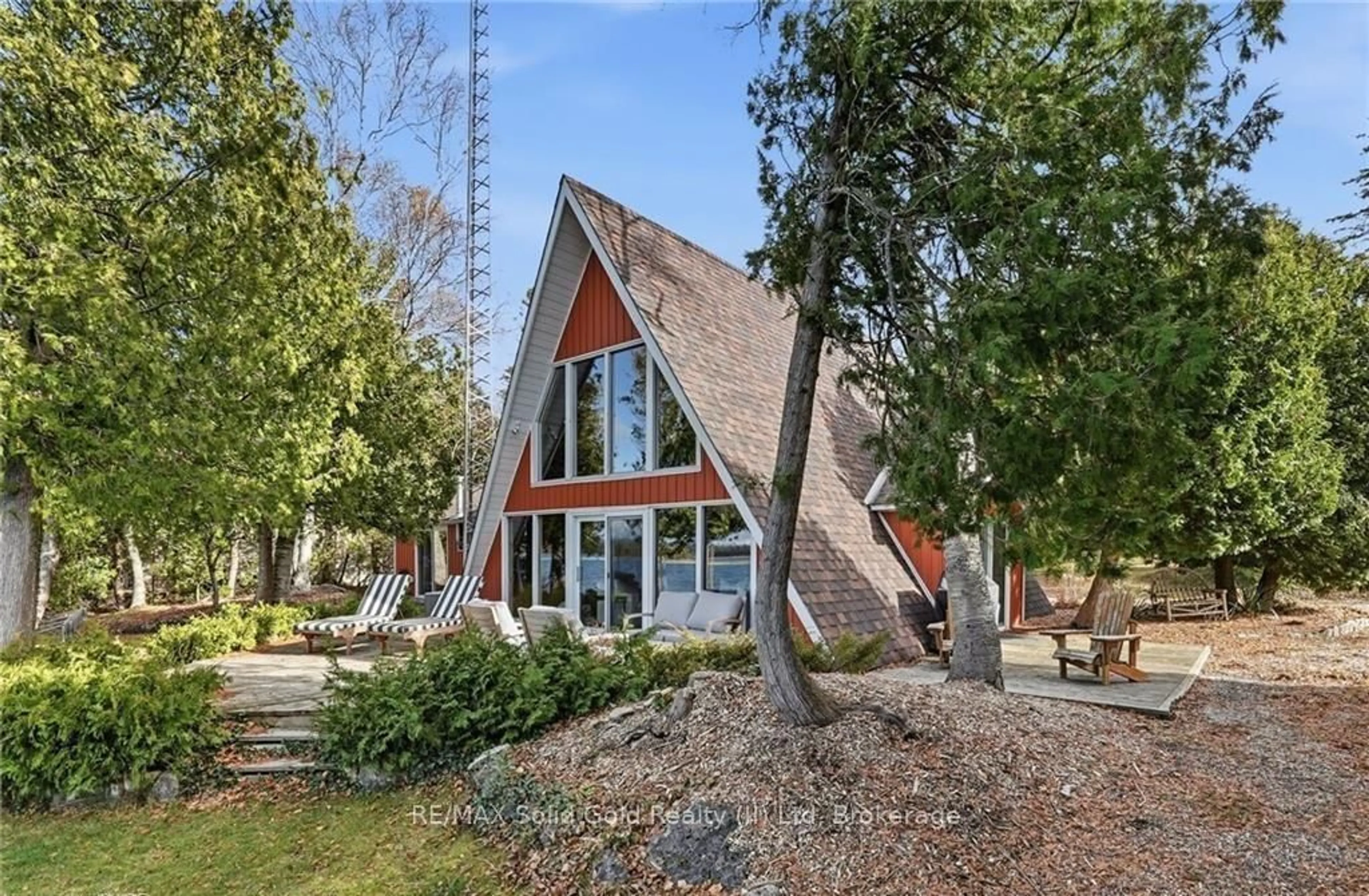 Home with brick exterior material, unknown for 68 Parker Island Rd, Northern Bruce Peninsula Ontario N0H 1W0