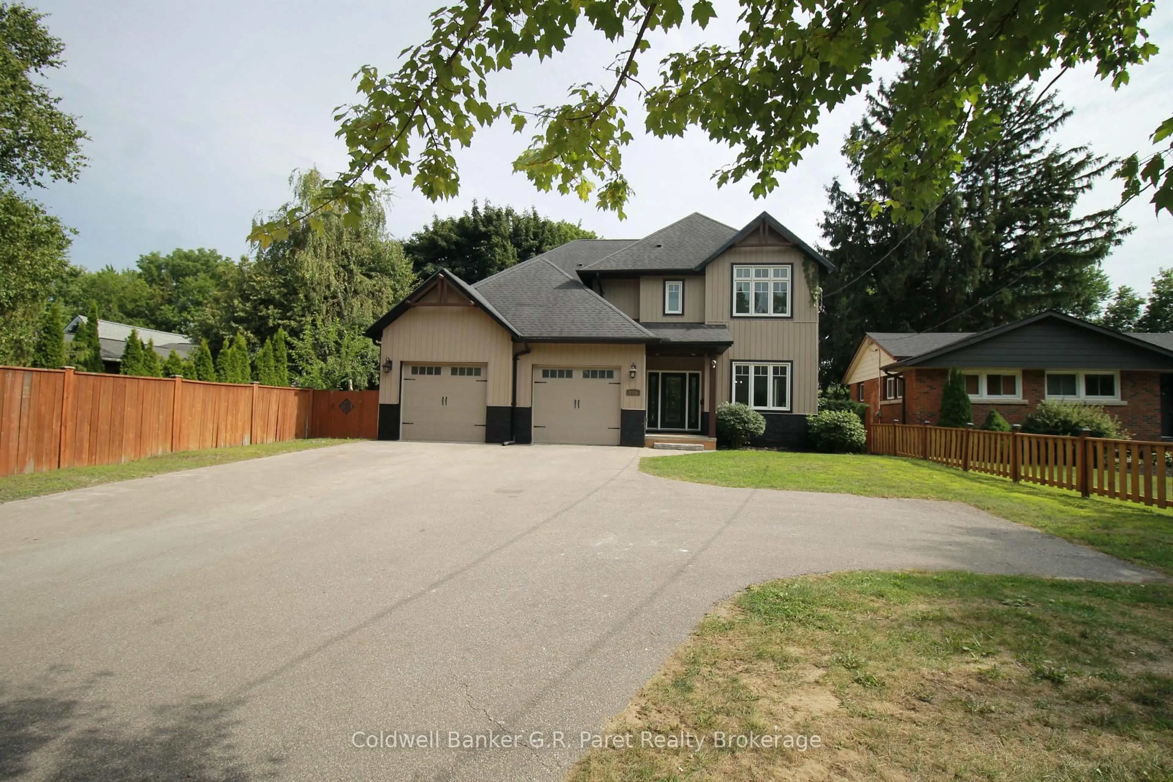 Home with brick exterior material, street for 138a Victoria St, Norfolk Ontario N3Y 1L8