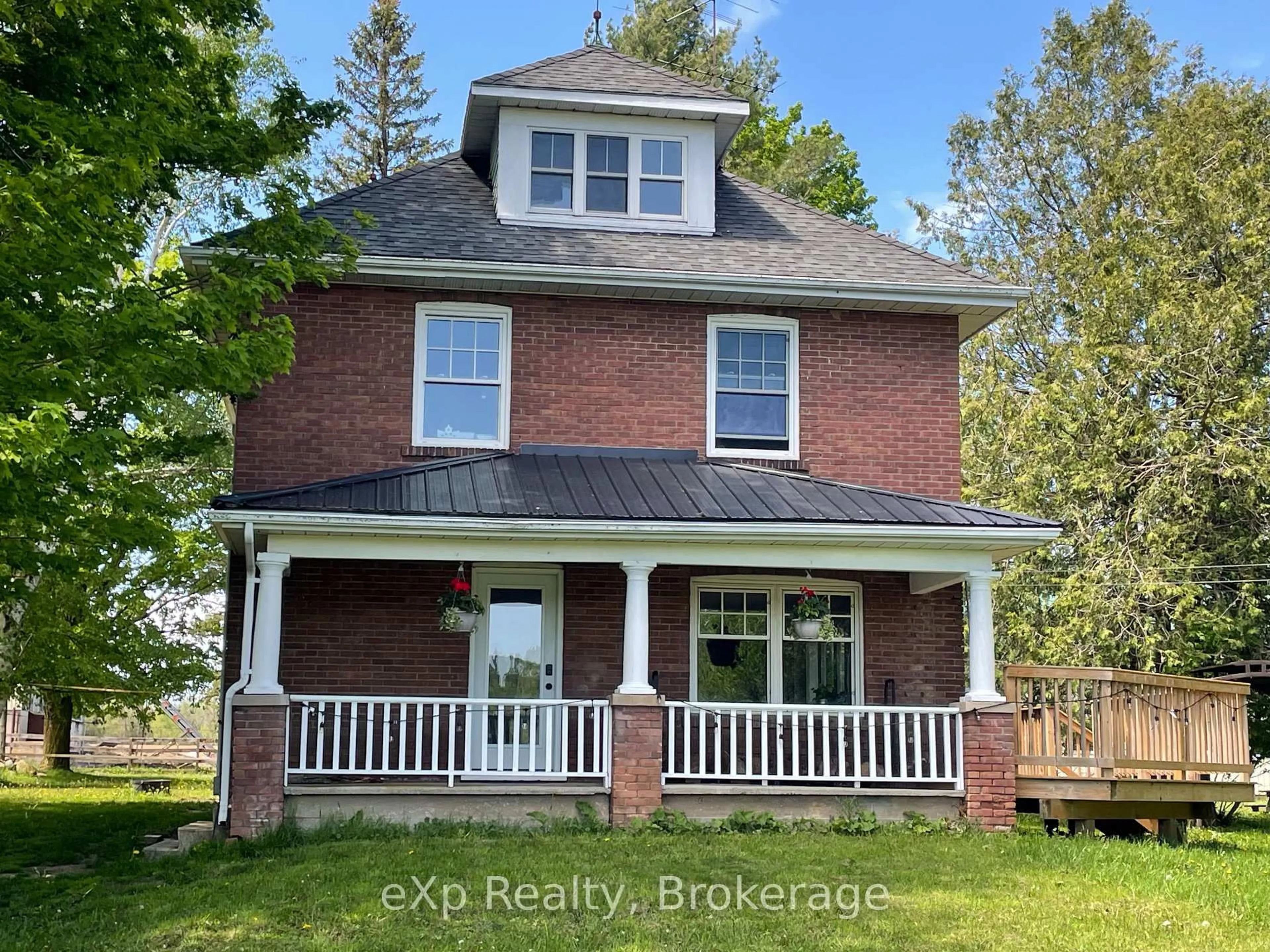 Home with brick exterior material, building for 430254 Sydenham-Lakeshore Dr, Meaford Ontario N0H 1B0