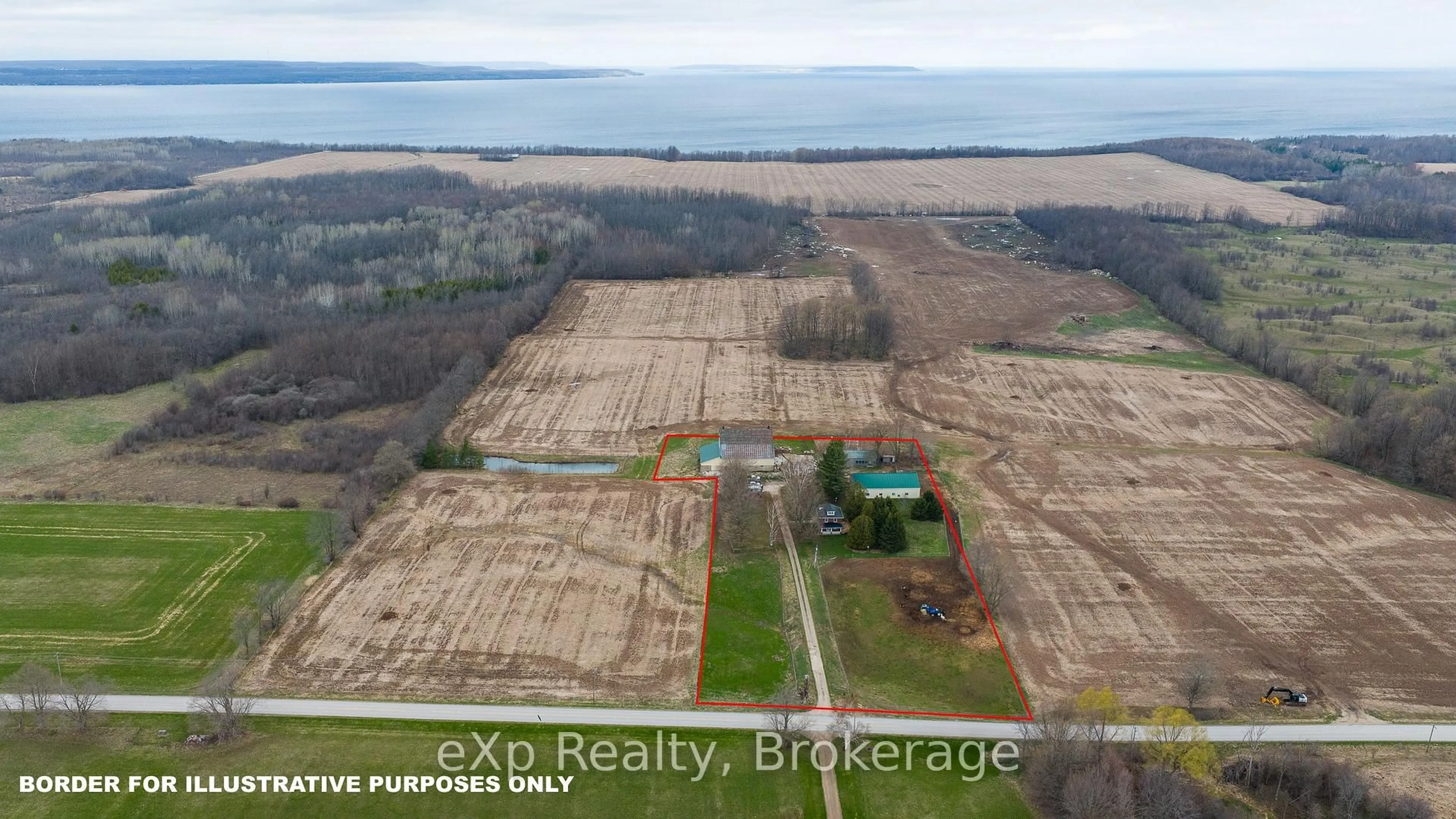 A pic from outside/outdoor area/front of a property/back of a property/a pic from drone, water/lake/river/ocean view for 430254 Sydenham-Lakeshore Dr, Meaford Ontario N0H 1B0