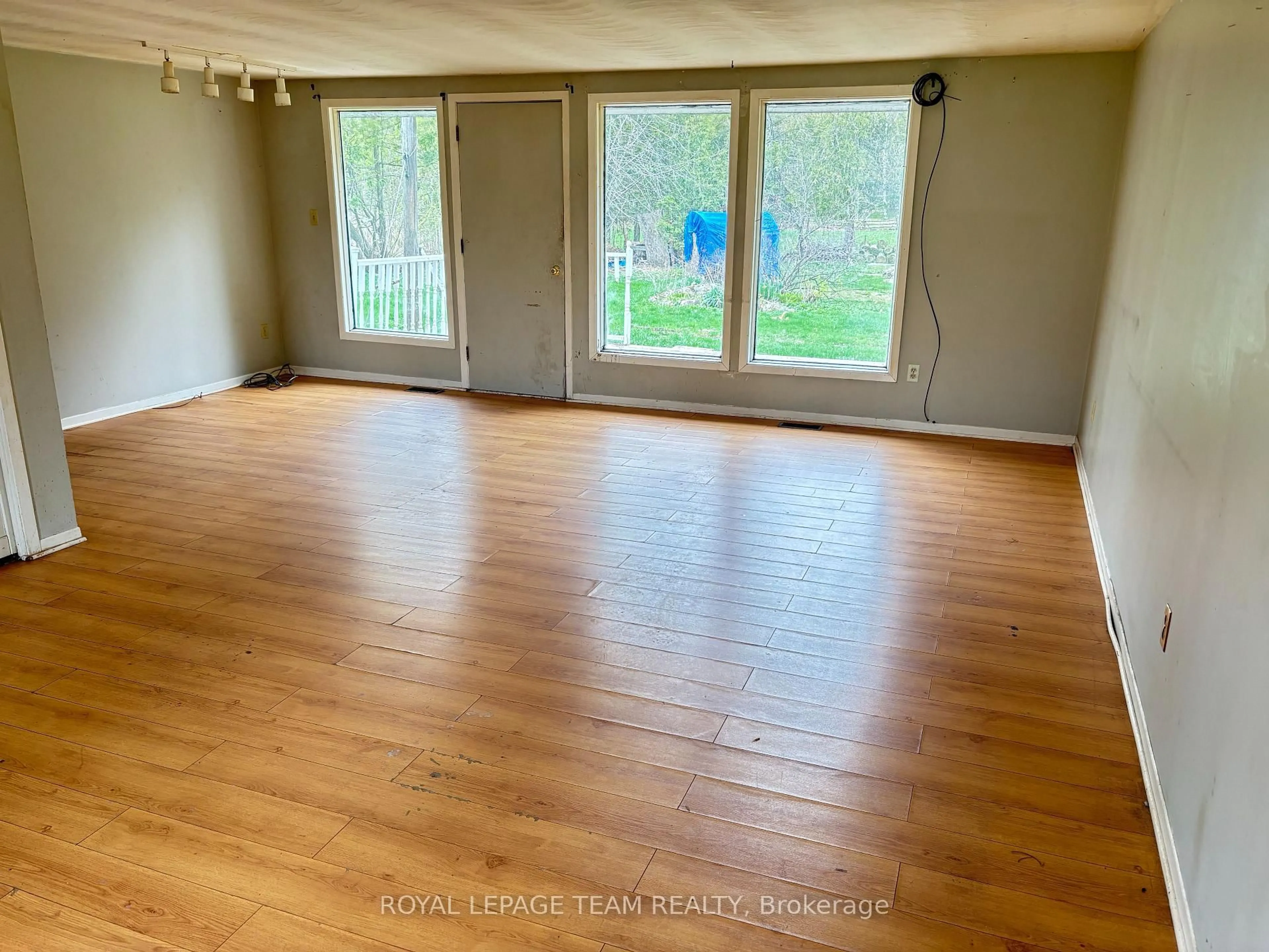 A pic of a room for 180 Innisville Road S Rd, Carleton Place Ontario K7C 4L1