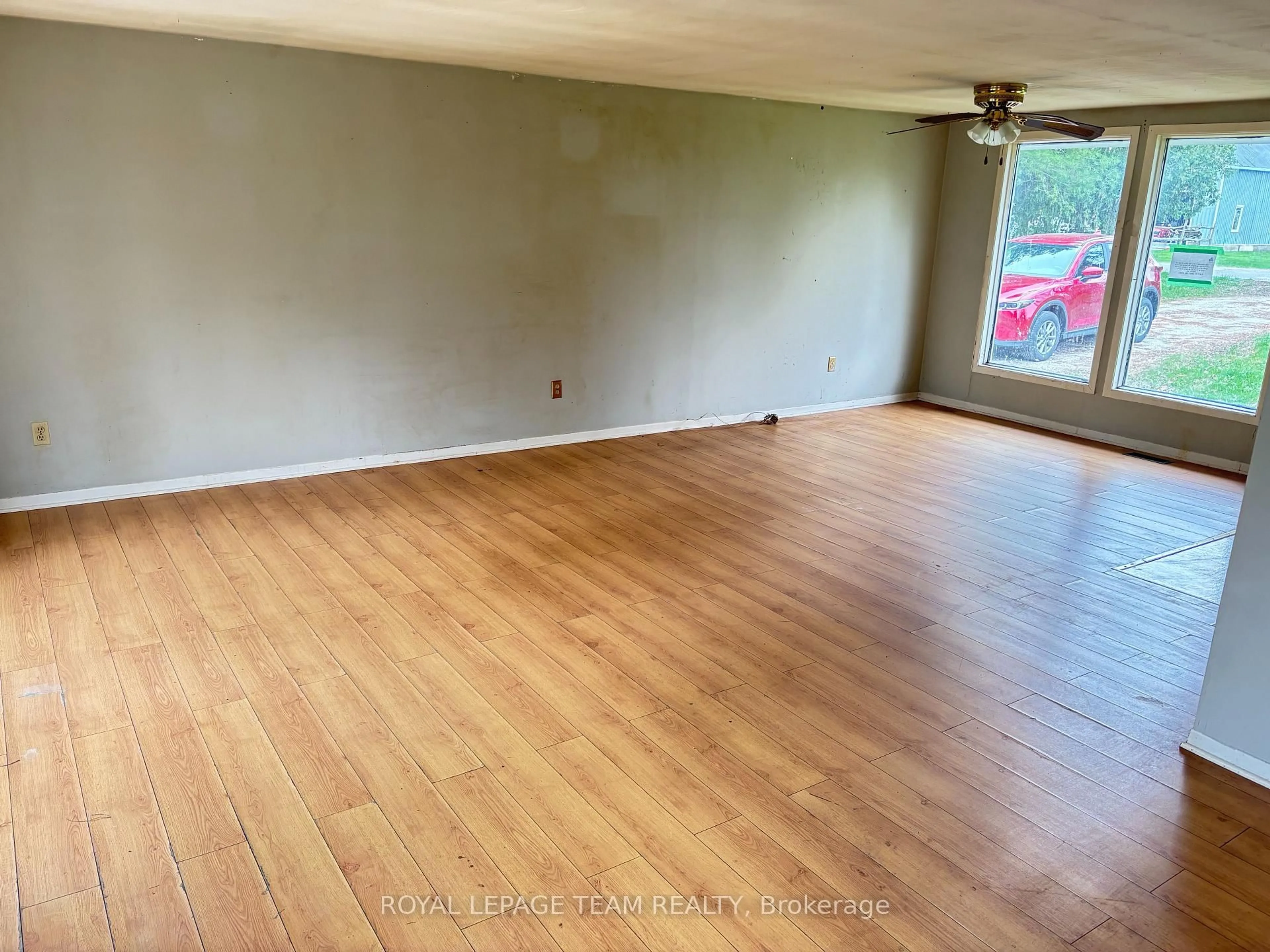 A pic of a room for 180 Innisville Road S Rd, Carleton Place Ontario K7C 4L1