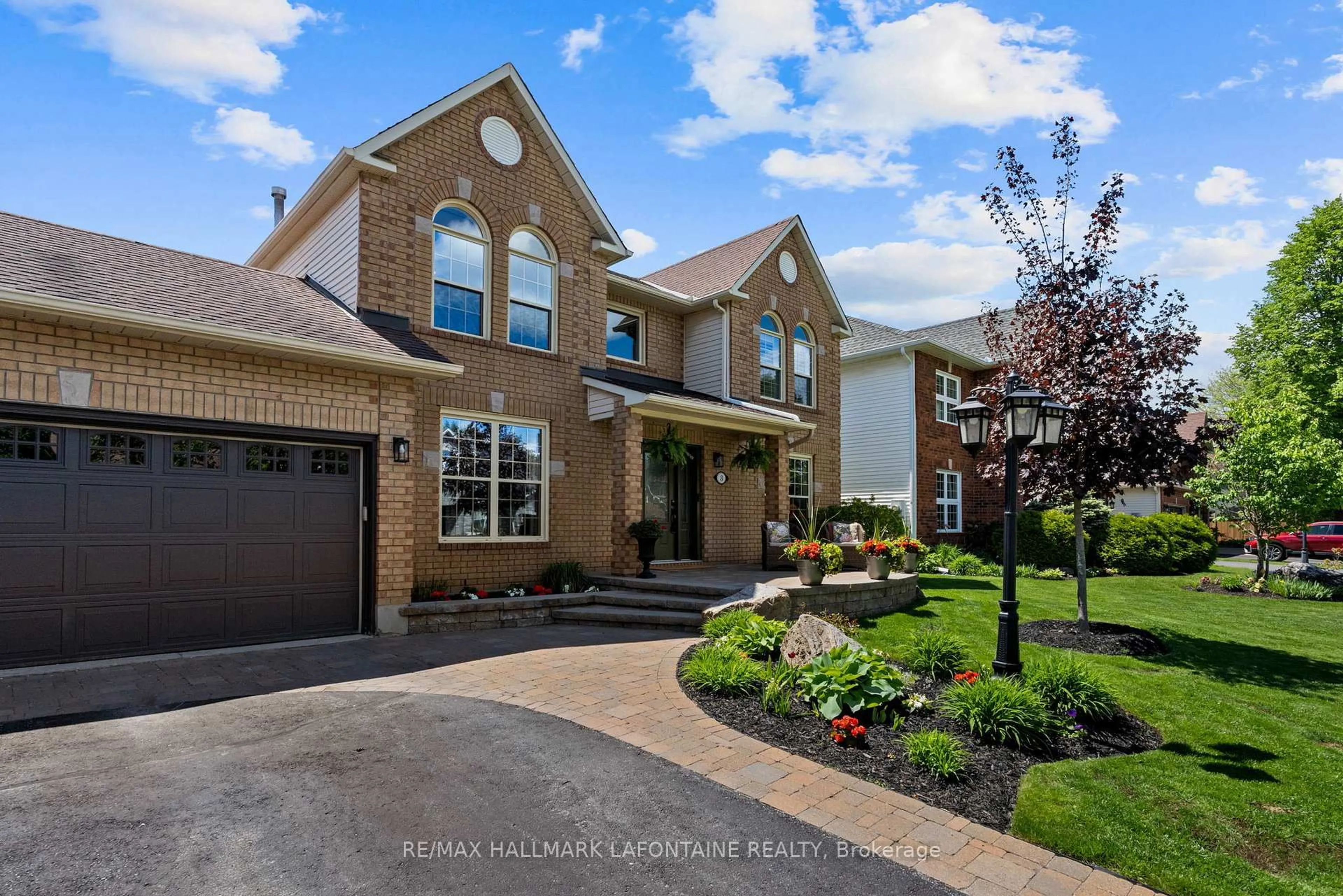 Home with brick exterior material, street for 8 Steventon Cres, Stittsville Ontario K2S 1G9
