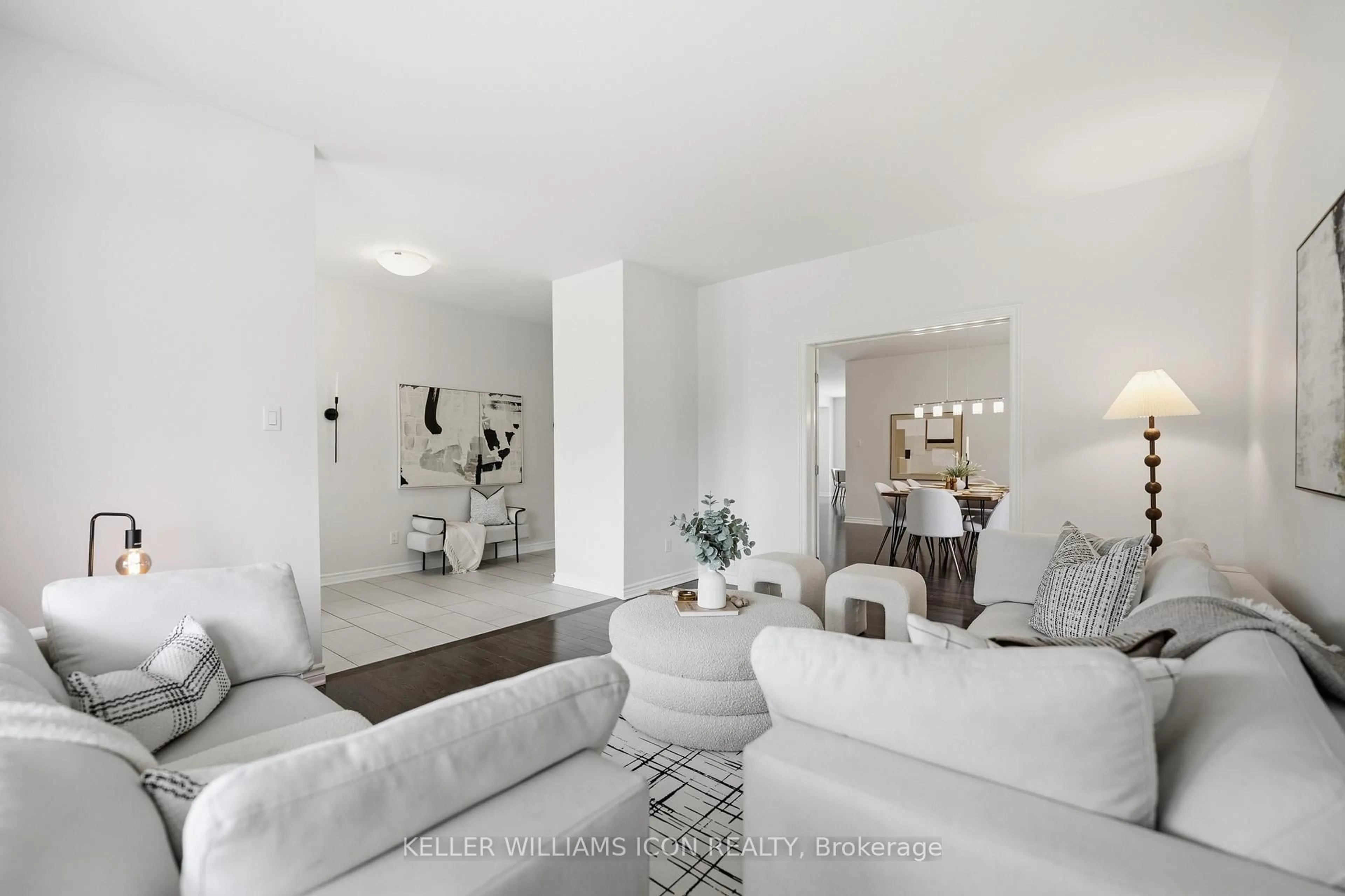 Living room with furniture, unknown for 101 Brambling Way, Ottawa Ontario K2J 5V3