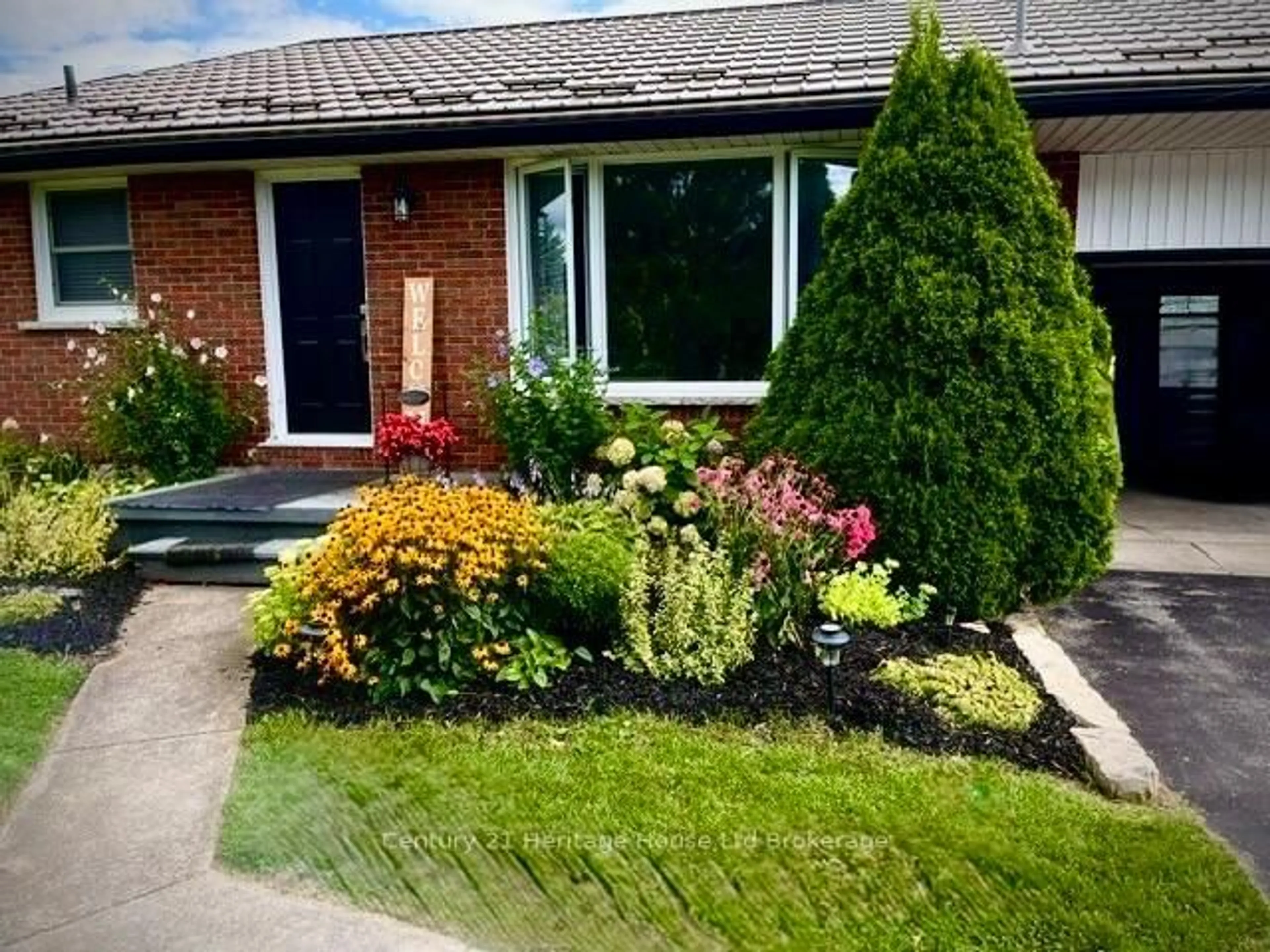 Unknown for 219 Brock St, Zorra Ontario N0M 2M0