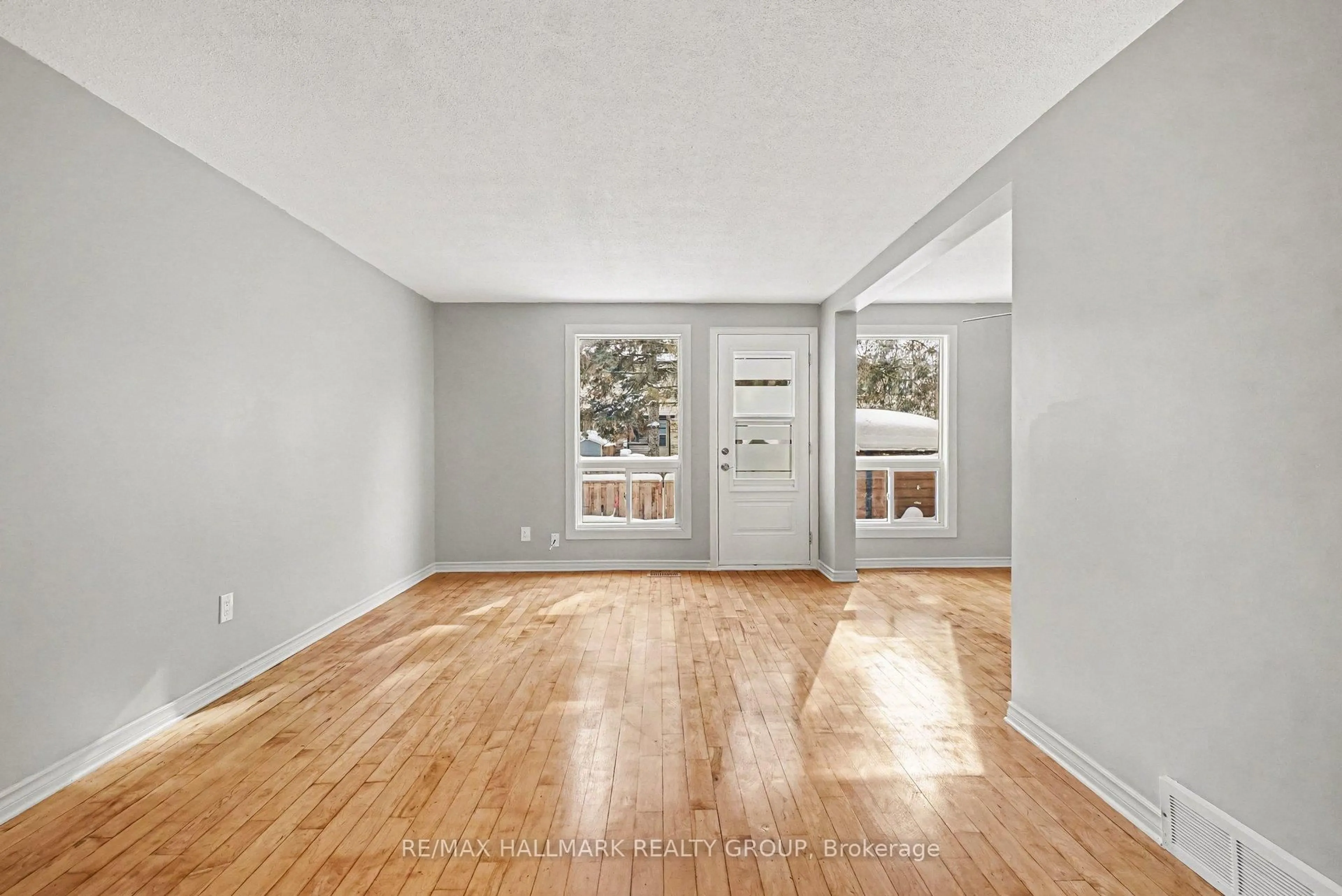 Unknown for 7846 Jeanne D'arc Blvd #55, Ottawa Ontario K1C 2E9