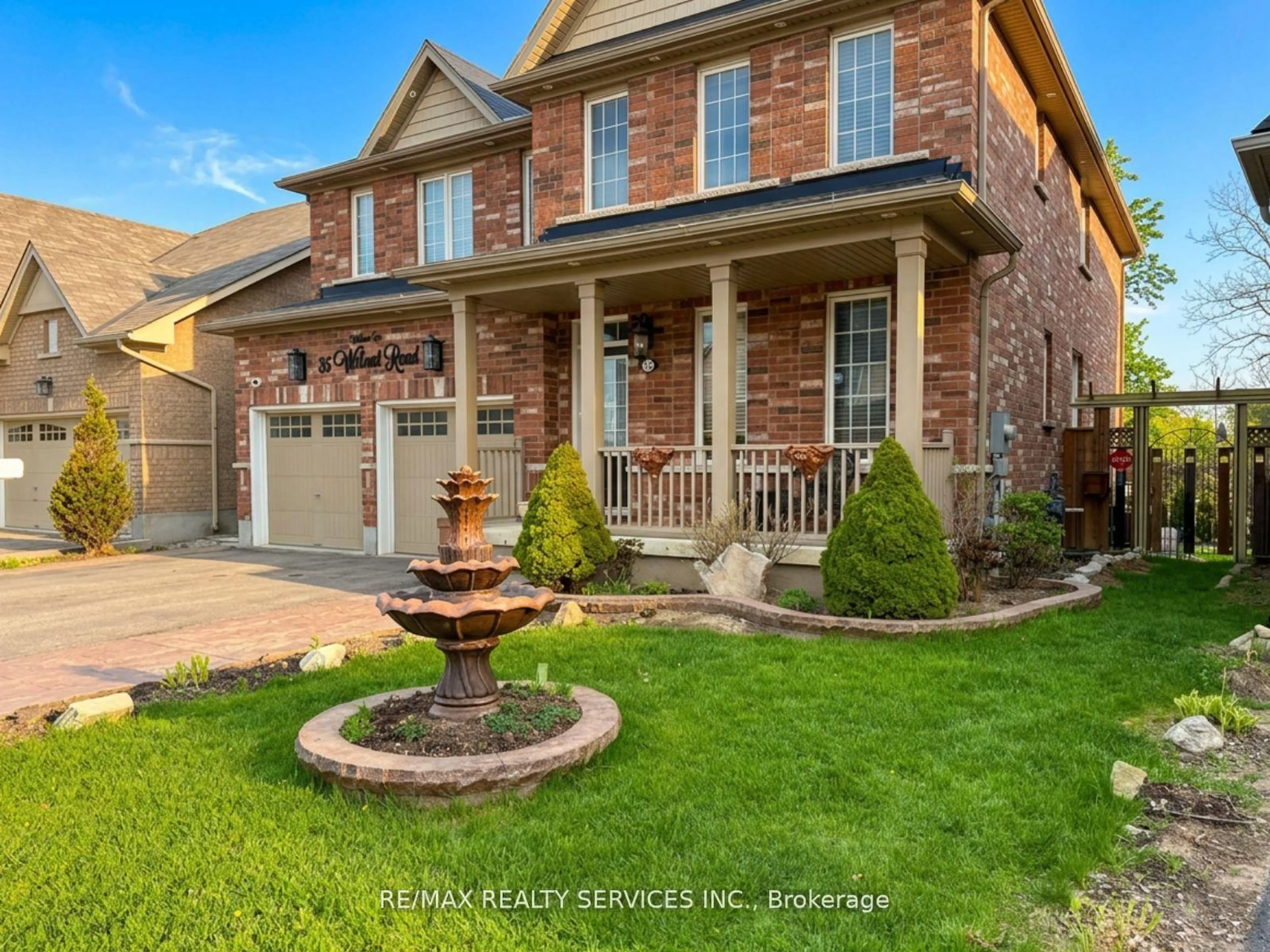 Home with brick exterior material, street for 35 Wilmot Rd, Brantford Ontario N3T 0K8