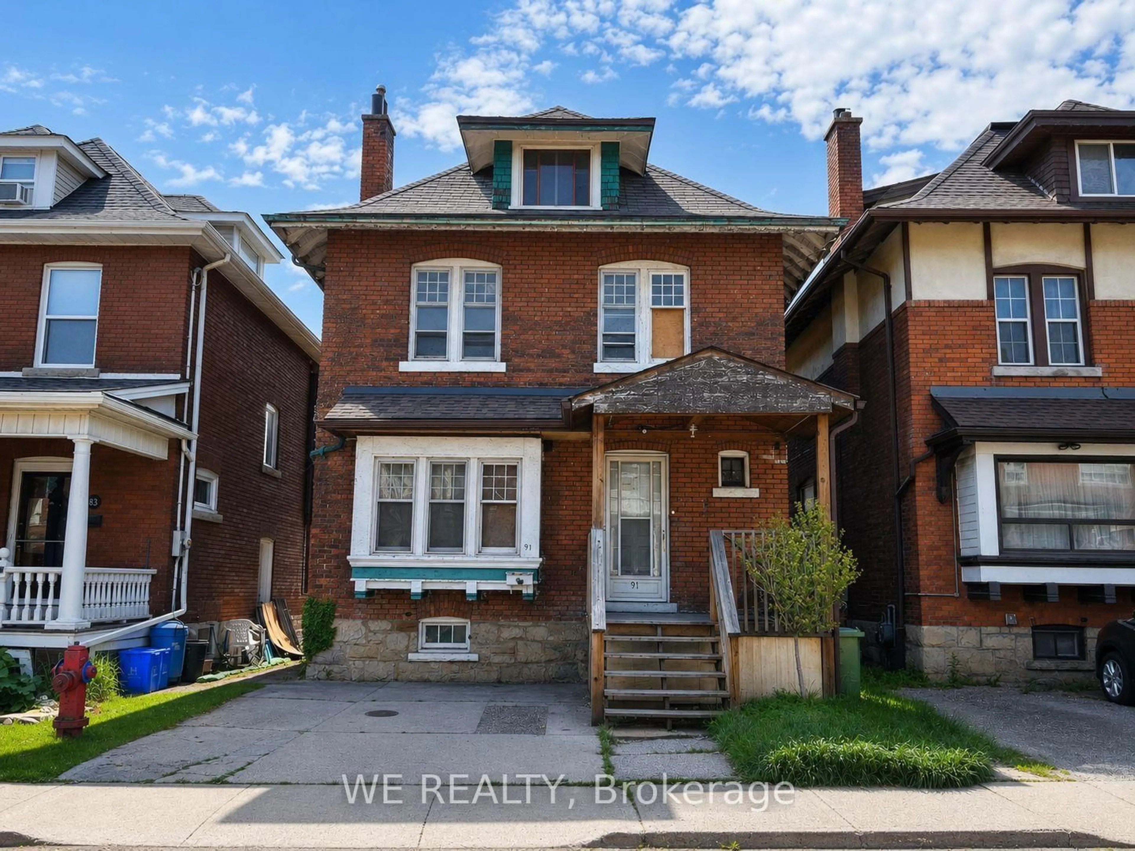 Home with brick exterior material, street for 91 Myrtle Ave, Hamilton Ontario L8M 2G1