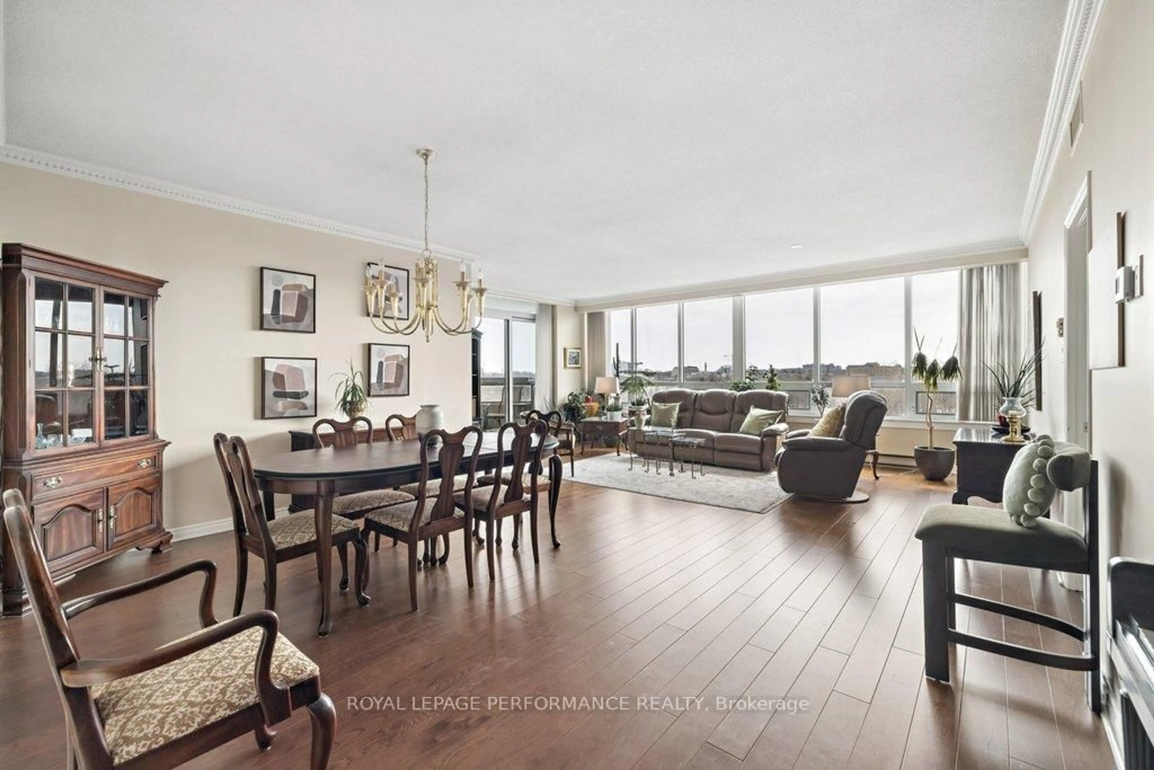 Unknown for 1480 Riverside Dr #905, Ottawa Ontario K1G 5H2