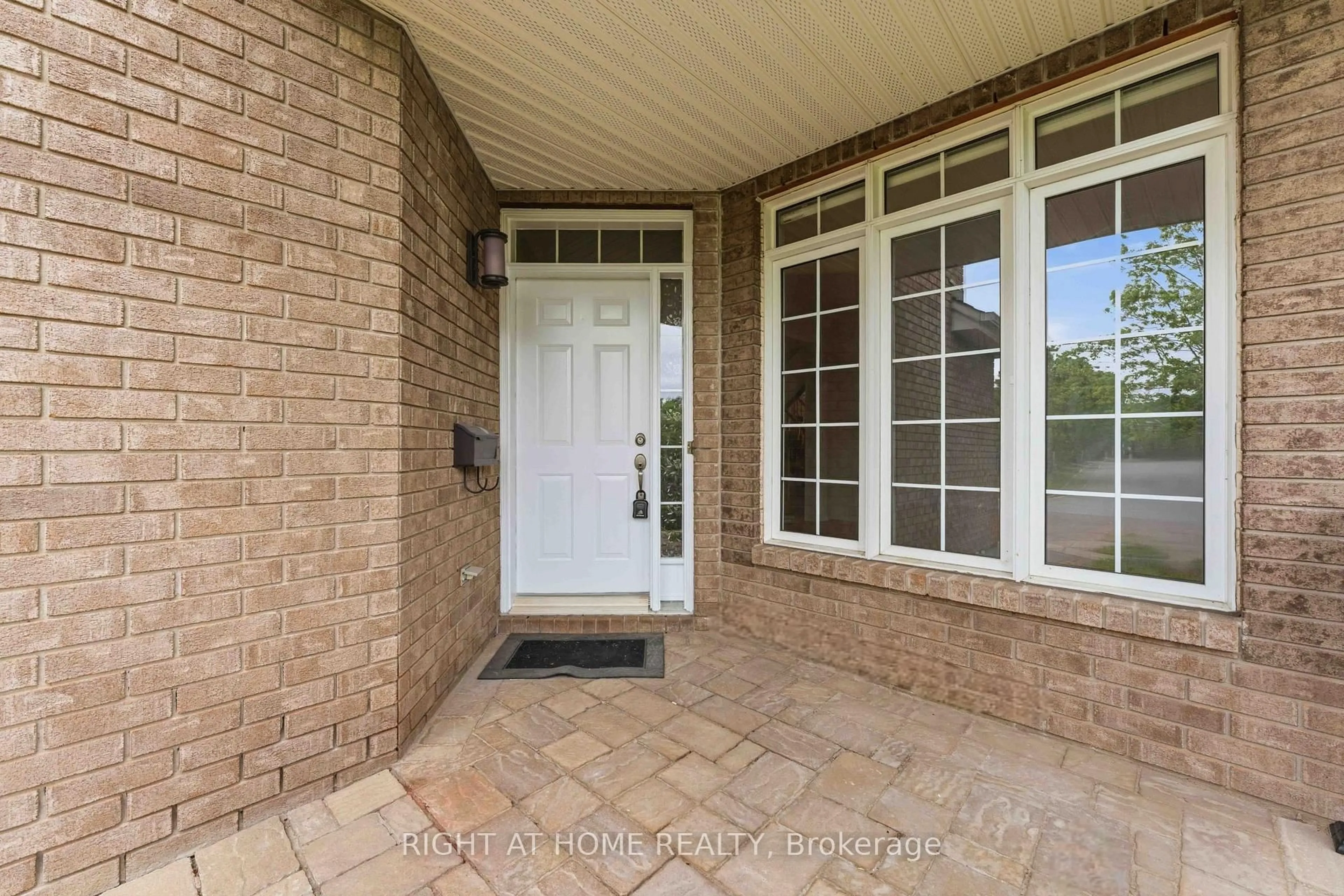Unknown for 281 Goldridge Dr, Kanata Ontario K2T 1H4