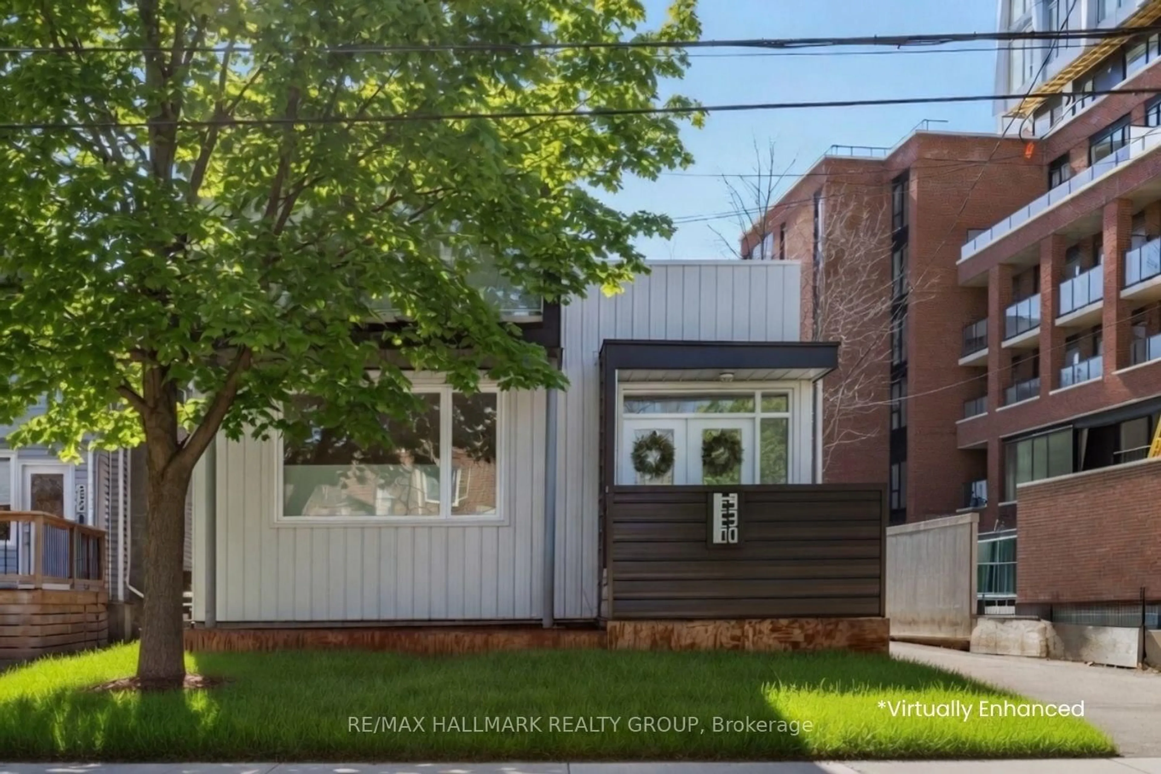 Unknown for 330 Winona Ave, Ottawa Ontario K1Z 5H4