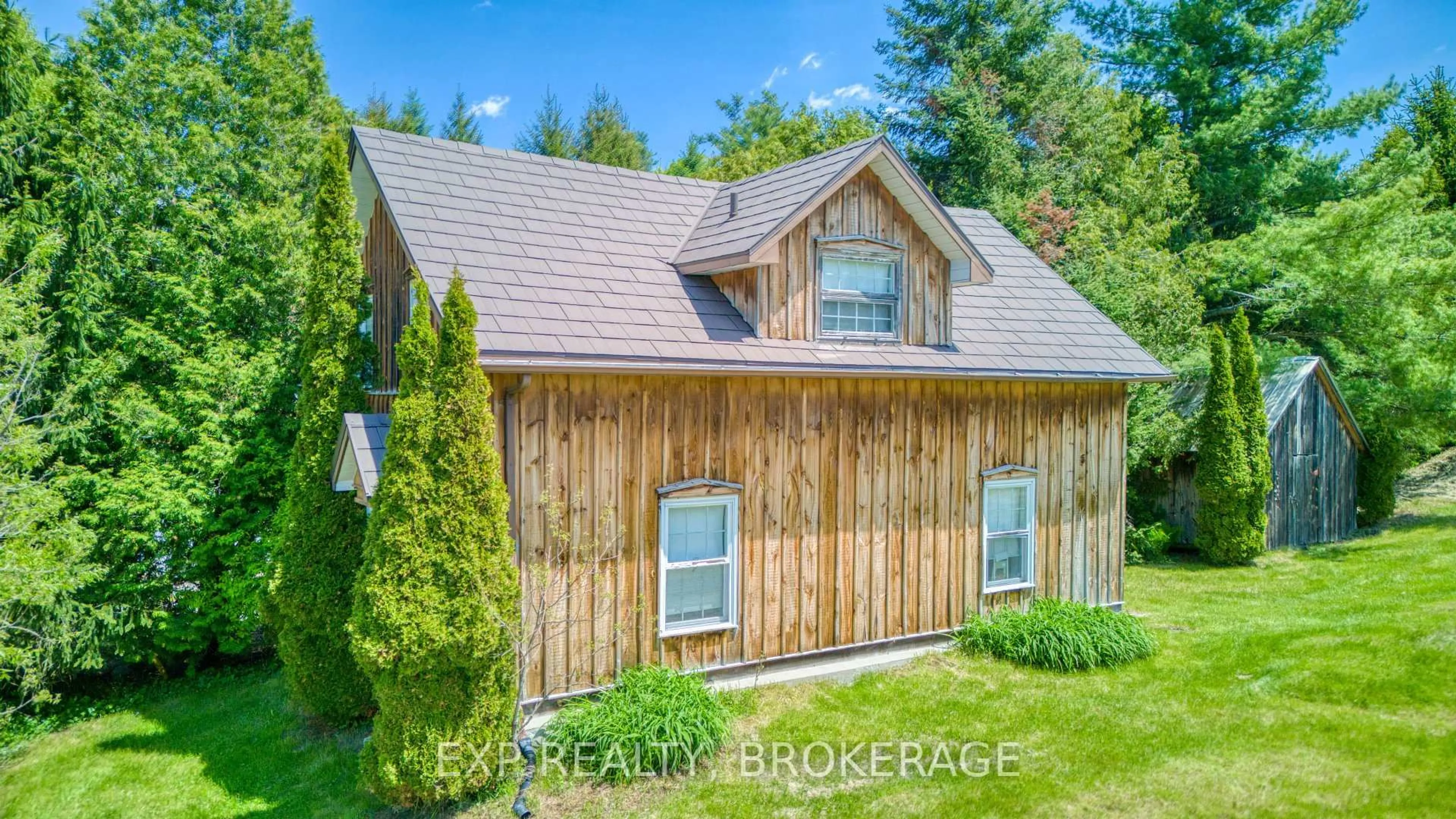 A pic from outside/outdoor area/front of a property/back of a property/a pic from drone, building for 2740 Bolingbroke Rd, Maberly Ontario K0H 2B0