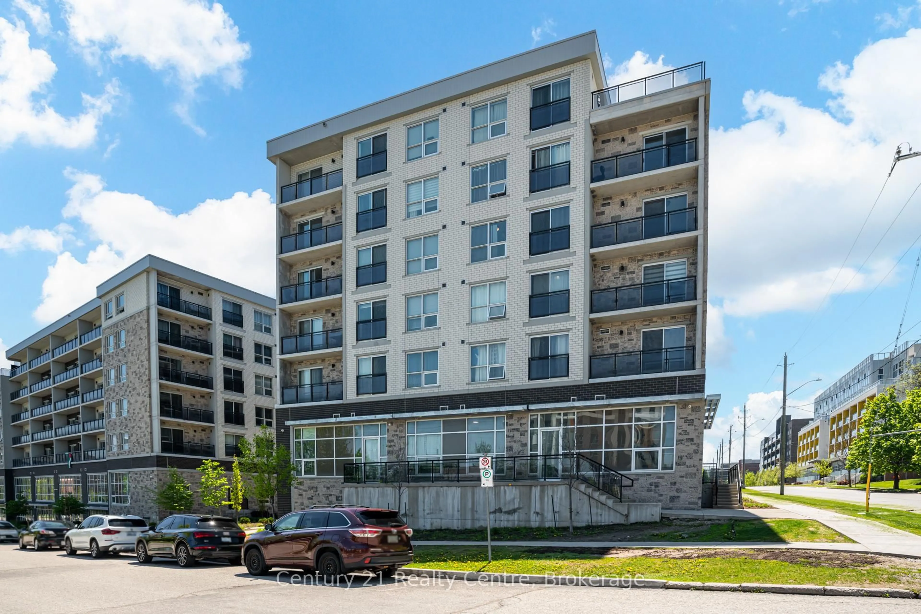 Unknown for 275 Larch St #F 103, Waterloo Ontario N2L 3R2