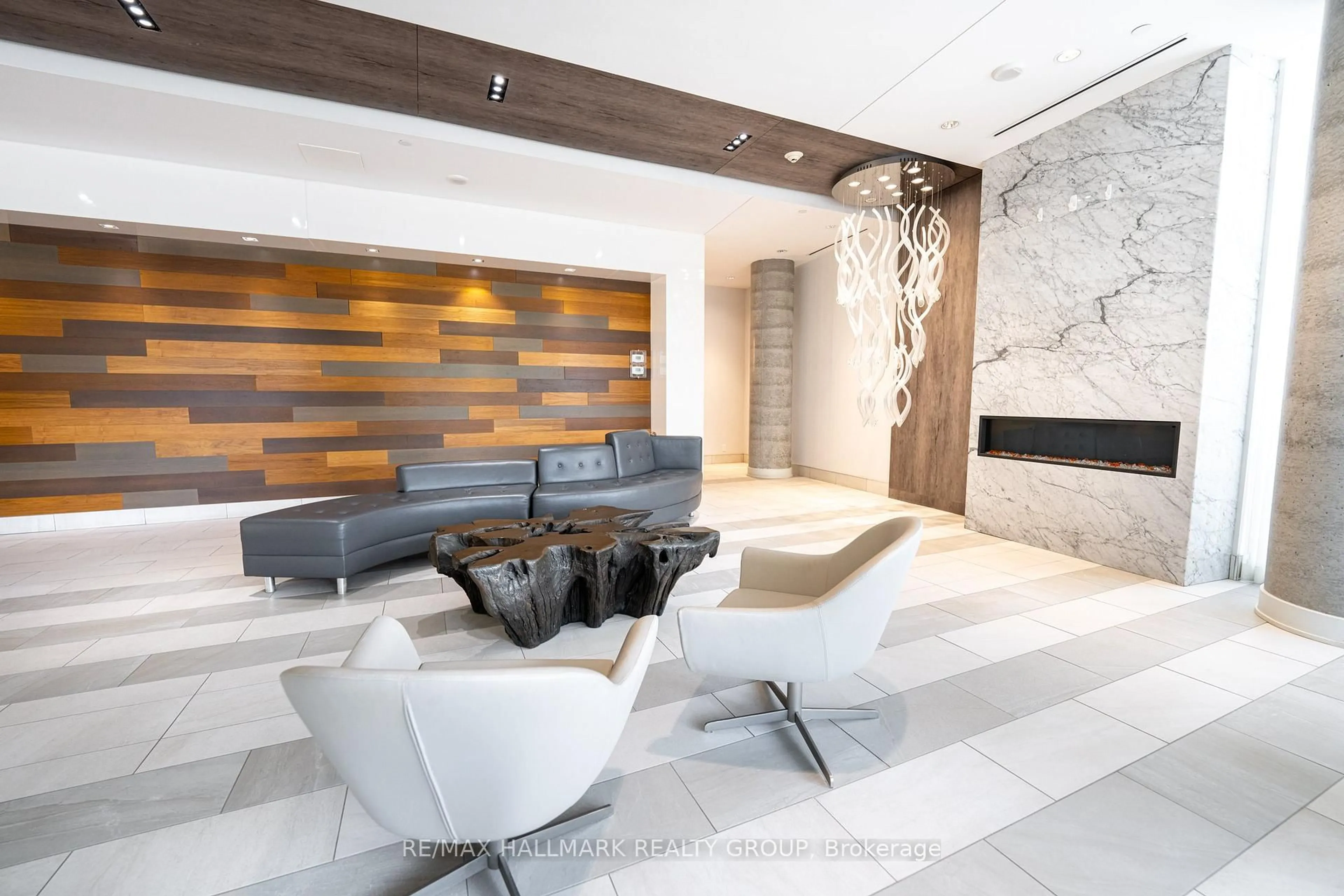Lobby for 485 Richmond Rd #1401, Ottawa Ontario K2A 3W9