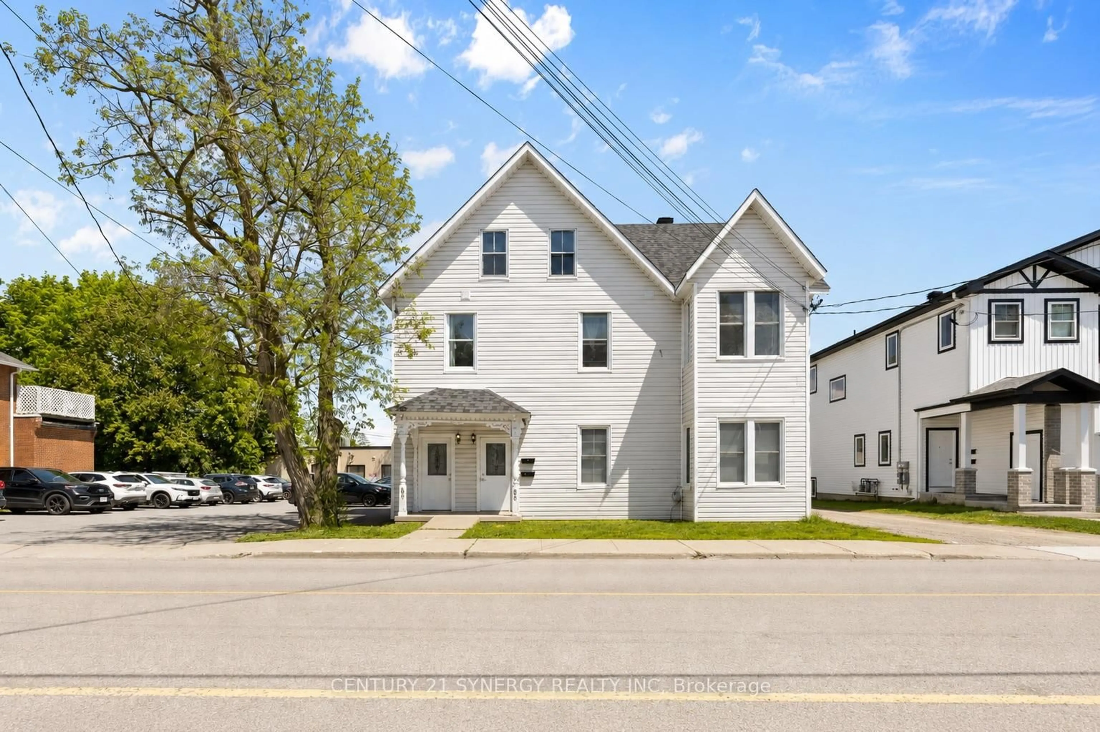 Unknown for 85-87 Victoria St, Carleton Place Ontario K7C 2W5