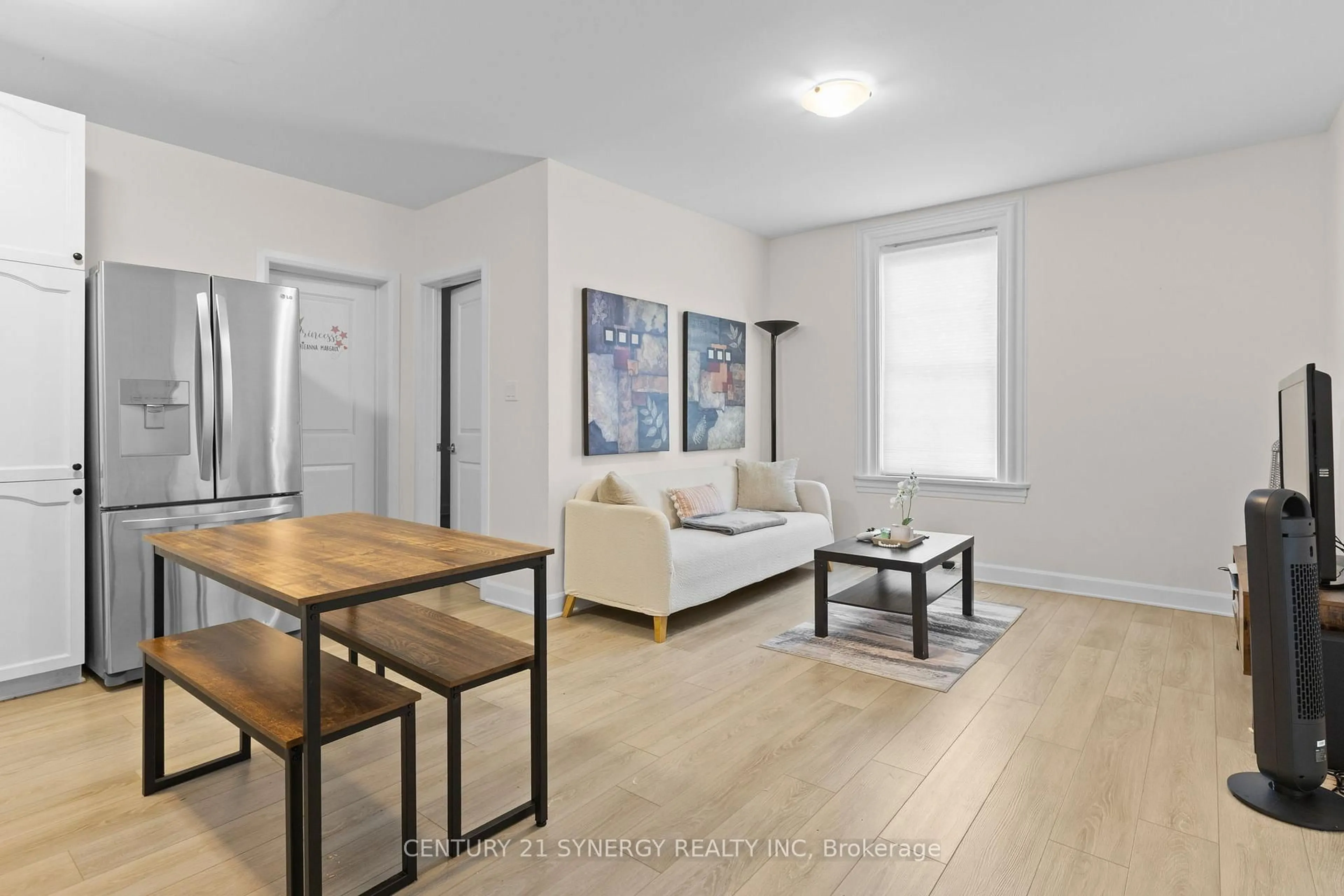 Living room with furniture, unknown for 85-87 Victoria St, Carleton Place Ontario K7C 2W5