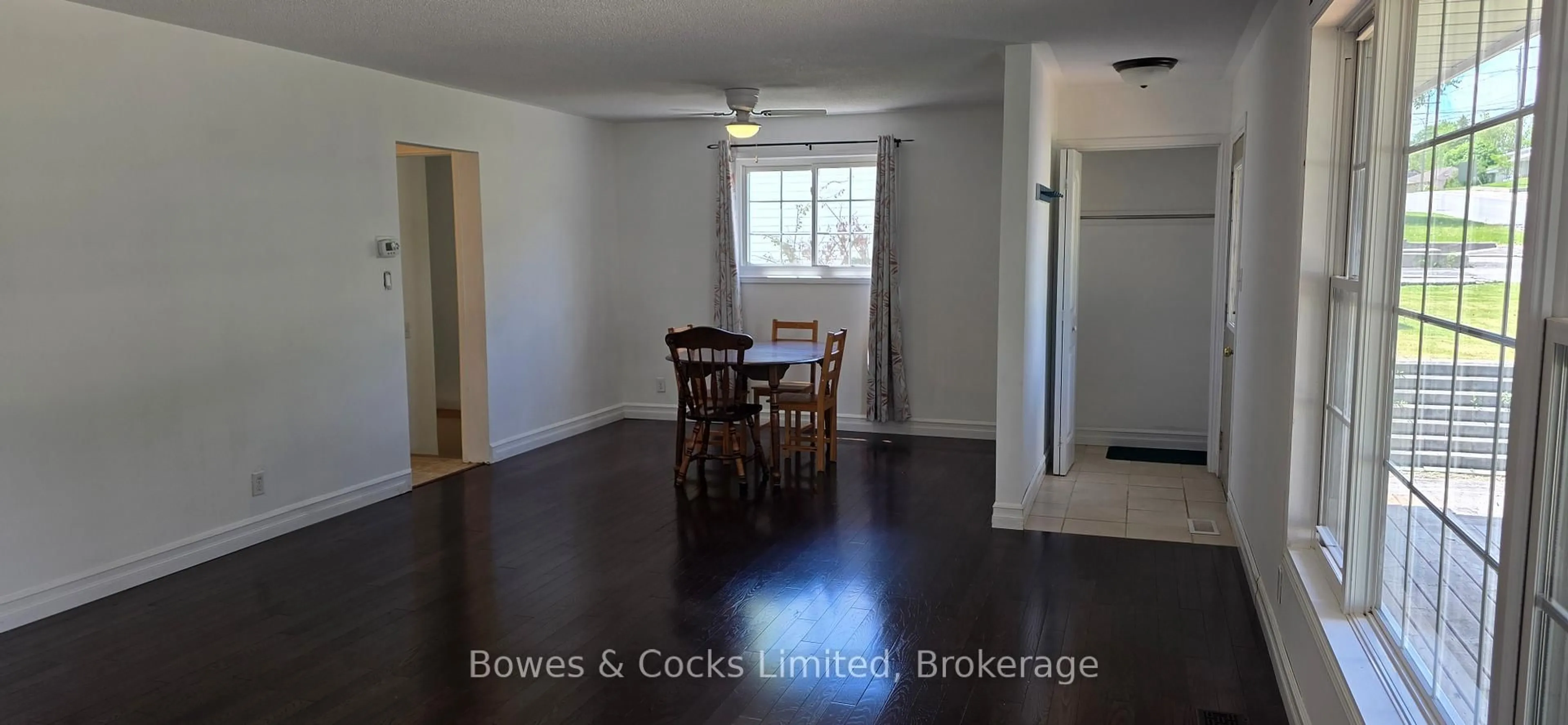 A pic of a room for 75 North Park Gdns, Belleville Ontario K8P 2M4