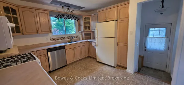 75 North Park Gdns, Belleville 5