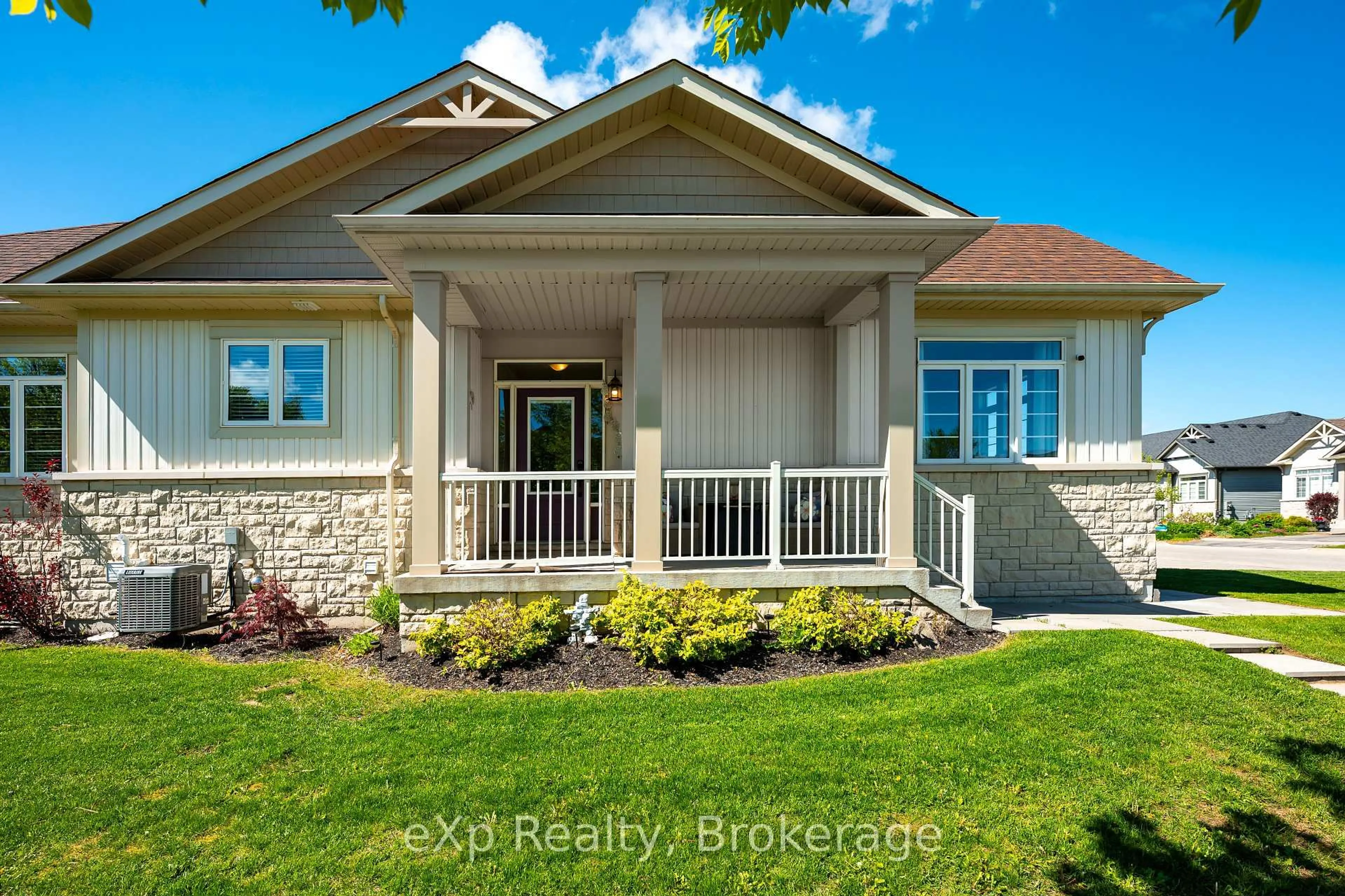 Home with vinyl exterior material, unknown for 25 Middleton Ave, Centre Wellington Ontario N1M 0G2