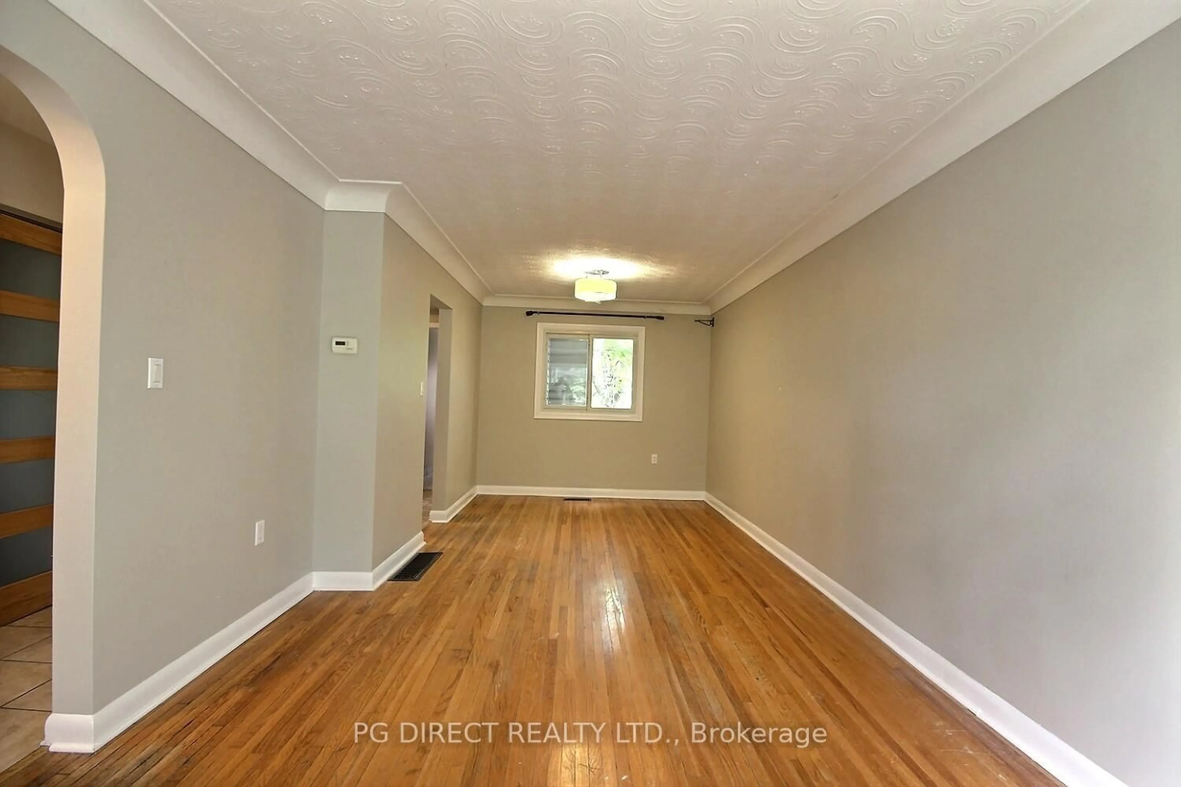 A pic of a room for 950 Portsmouth Ave, Kingston Ontario K7M 1W9