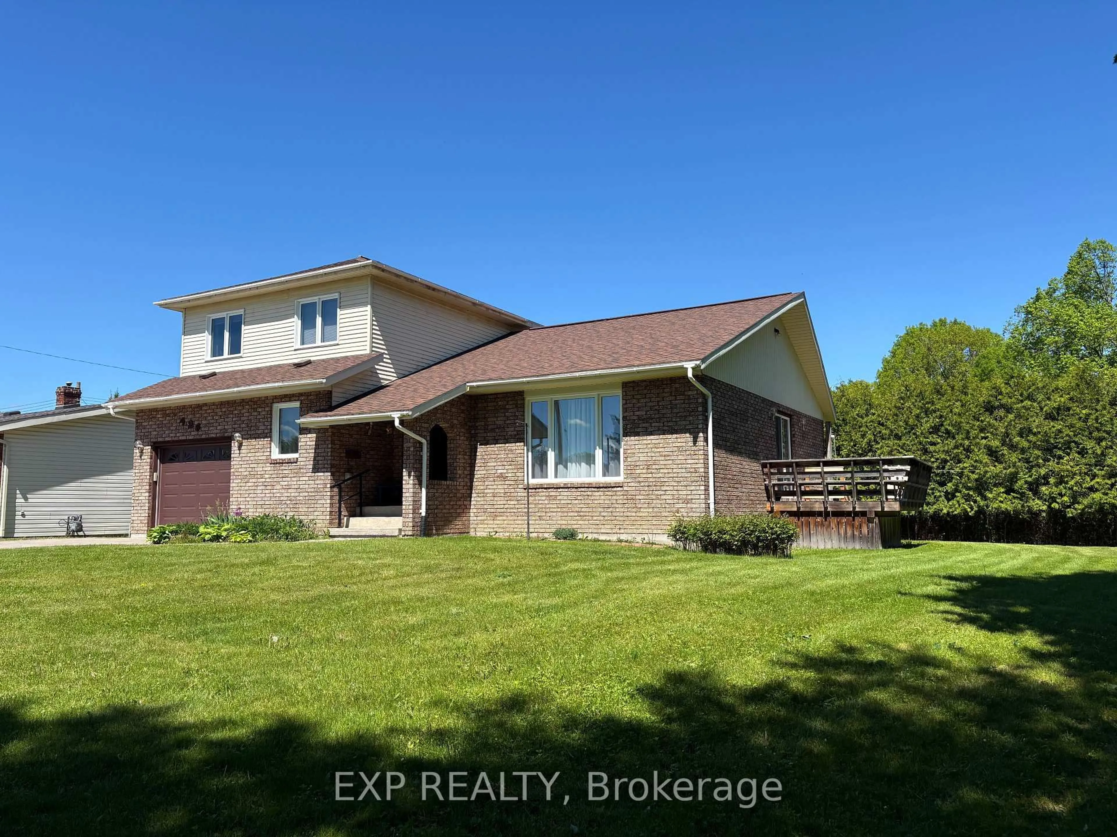 Unknown for 426 Sidney Ave, Renfrew Ontario K7V 3Z8
