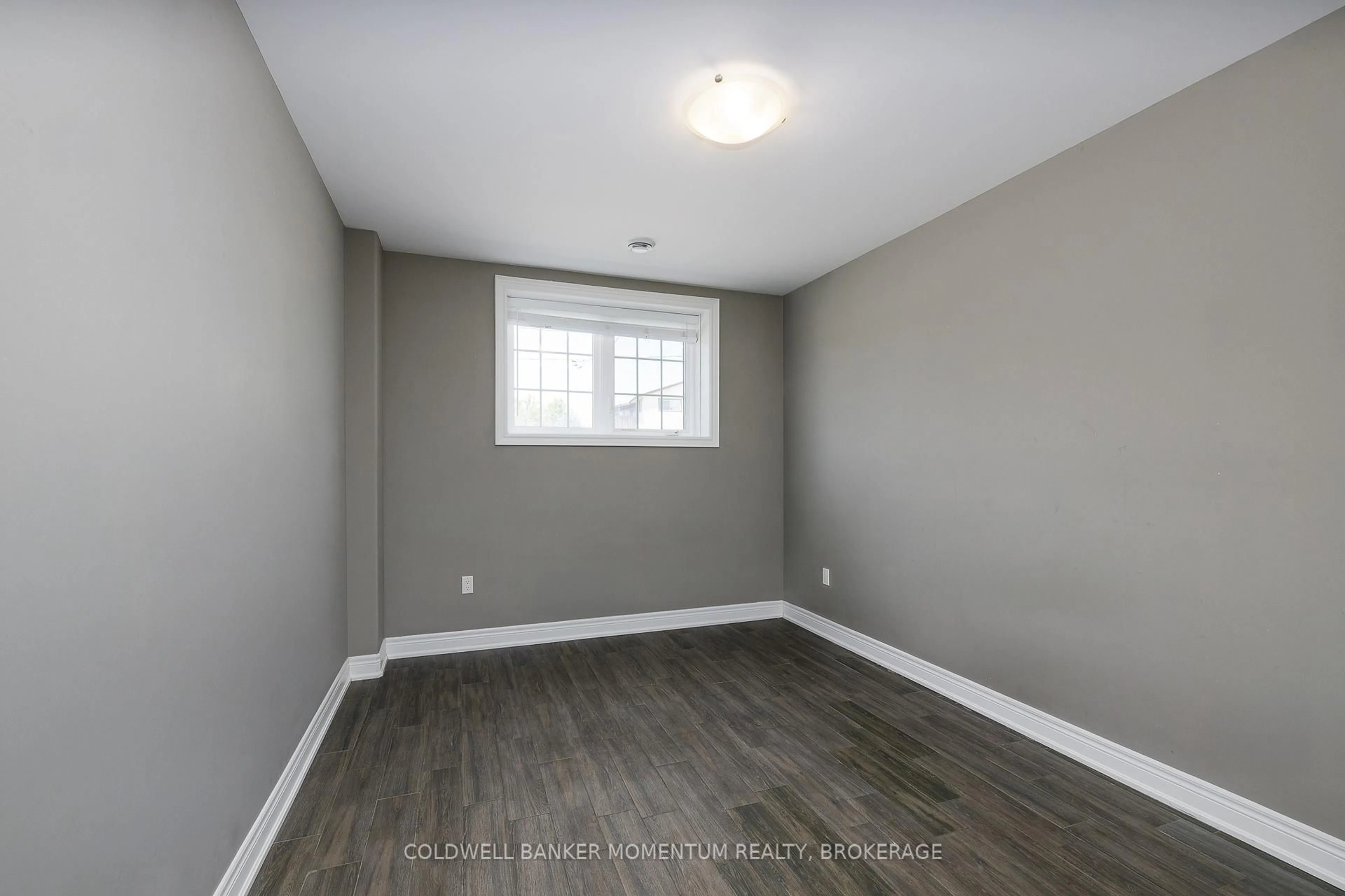 A pic of a room for 44 Cleveland St, Thorold Ontario L2V 3K4
