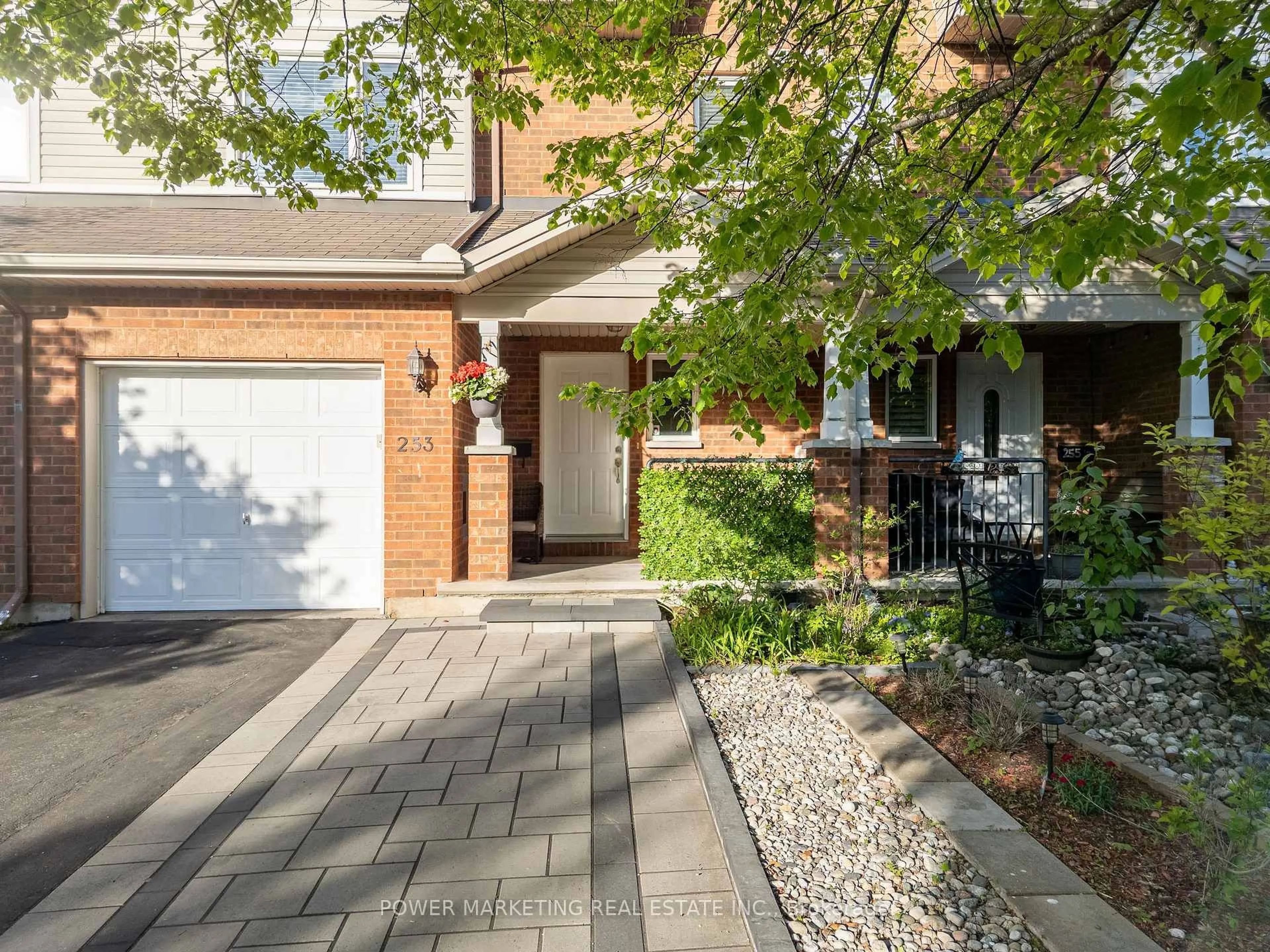 Home with brick exterior material, street for 253 Parkin Circ, Ottawa Ontario K1T 4H7