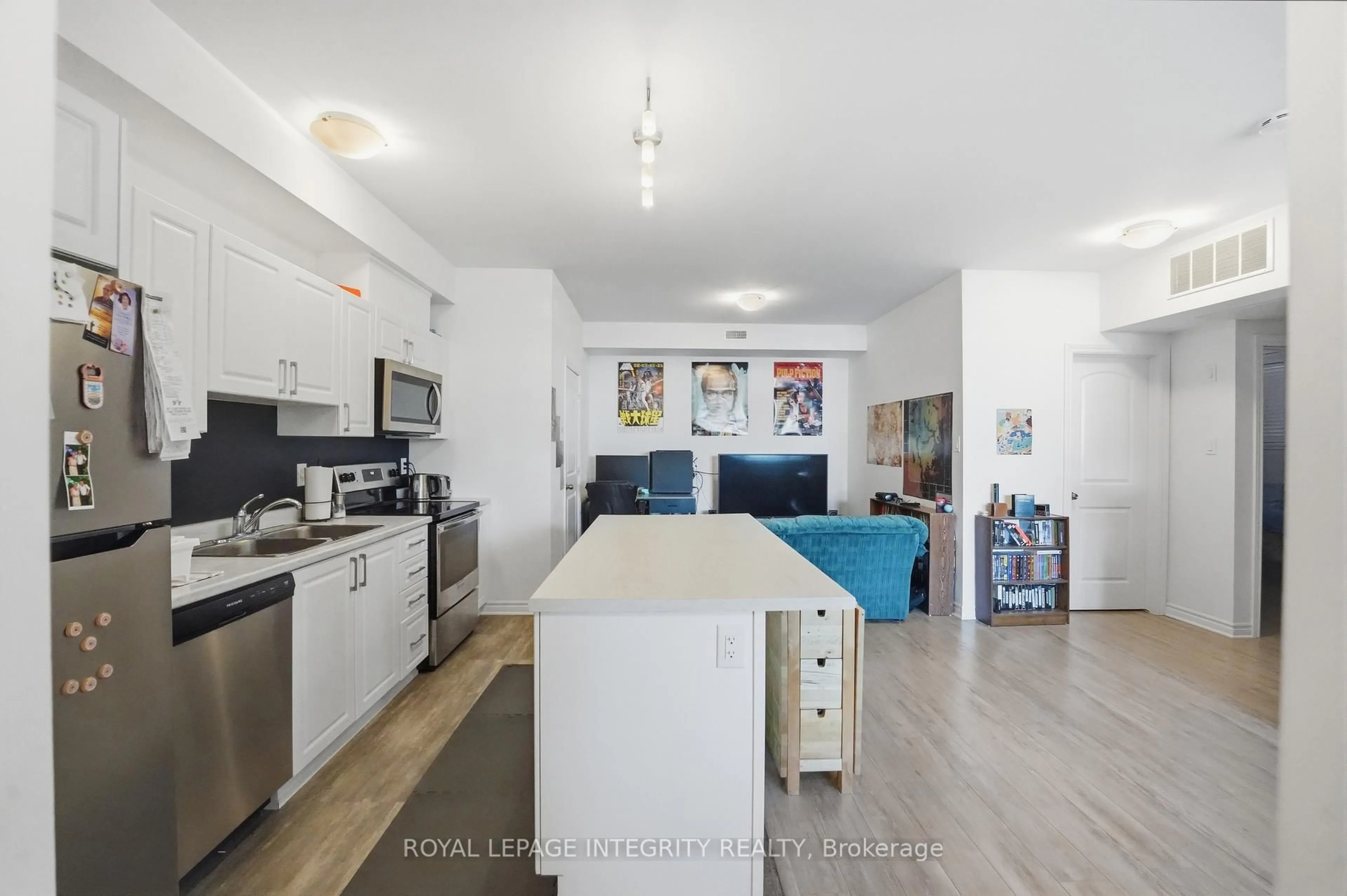 Open concept kitchen, unknown for 30 Jaguar Pvt Private #F, Ottawa Ontario K2V 0J3