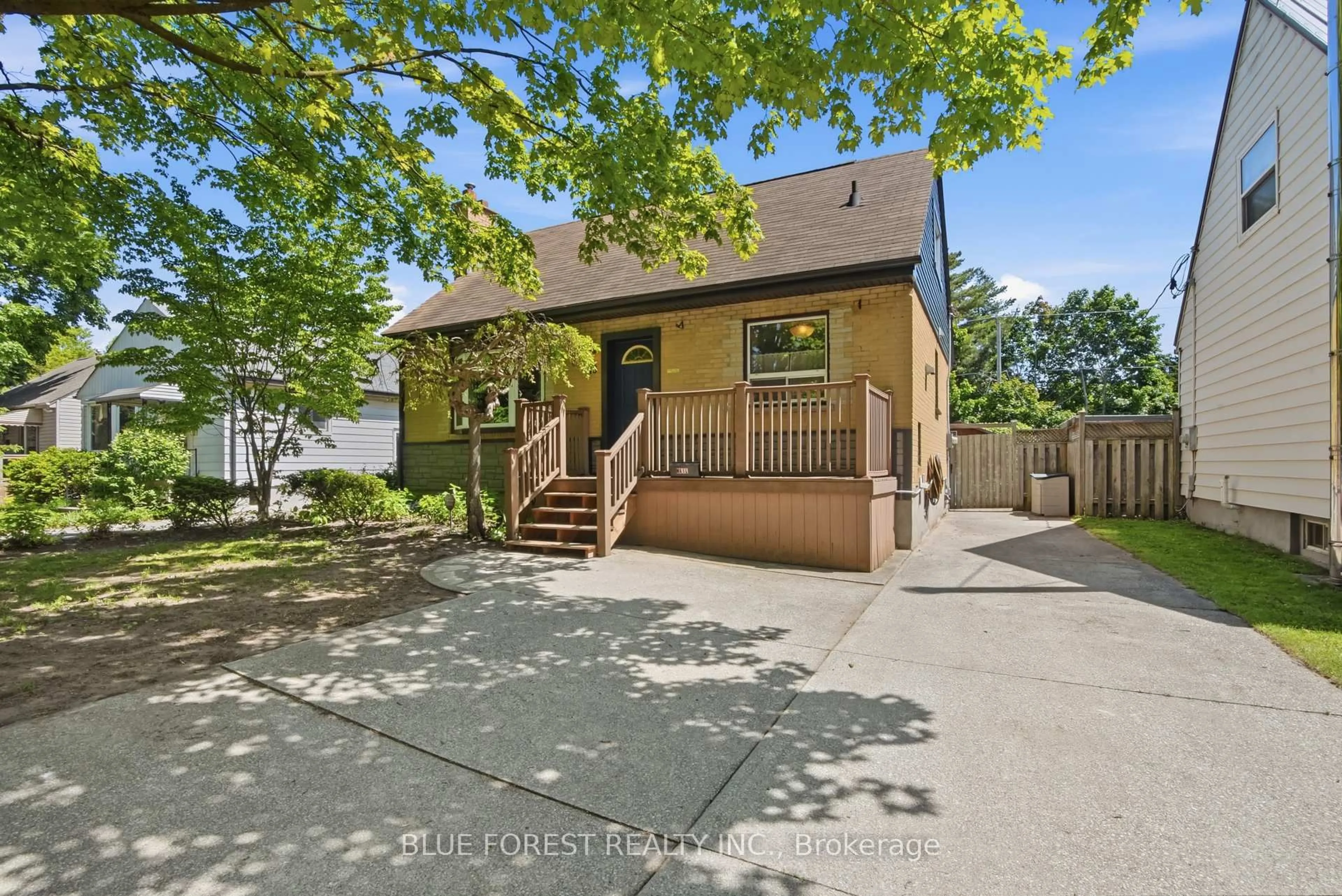 Unknown for 48 Heather Cres, London East Ontario N5W 4L5