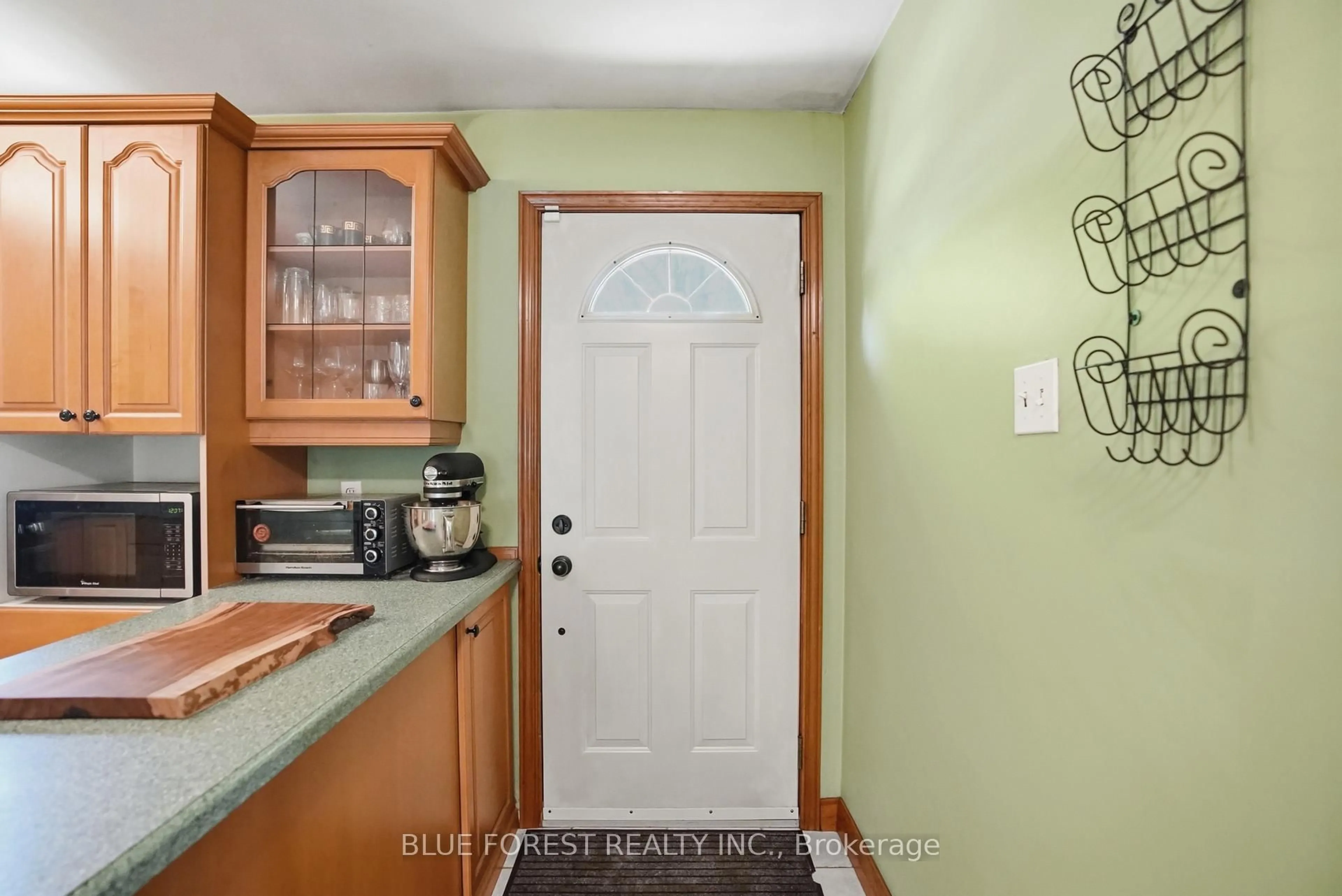 Unknown for 48 Heather Cres, London East Ontario N5W 4L5