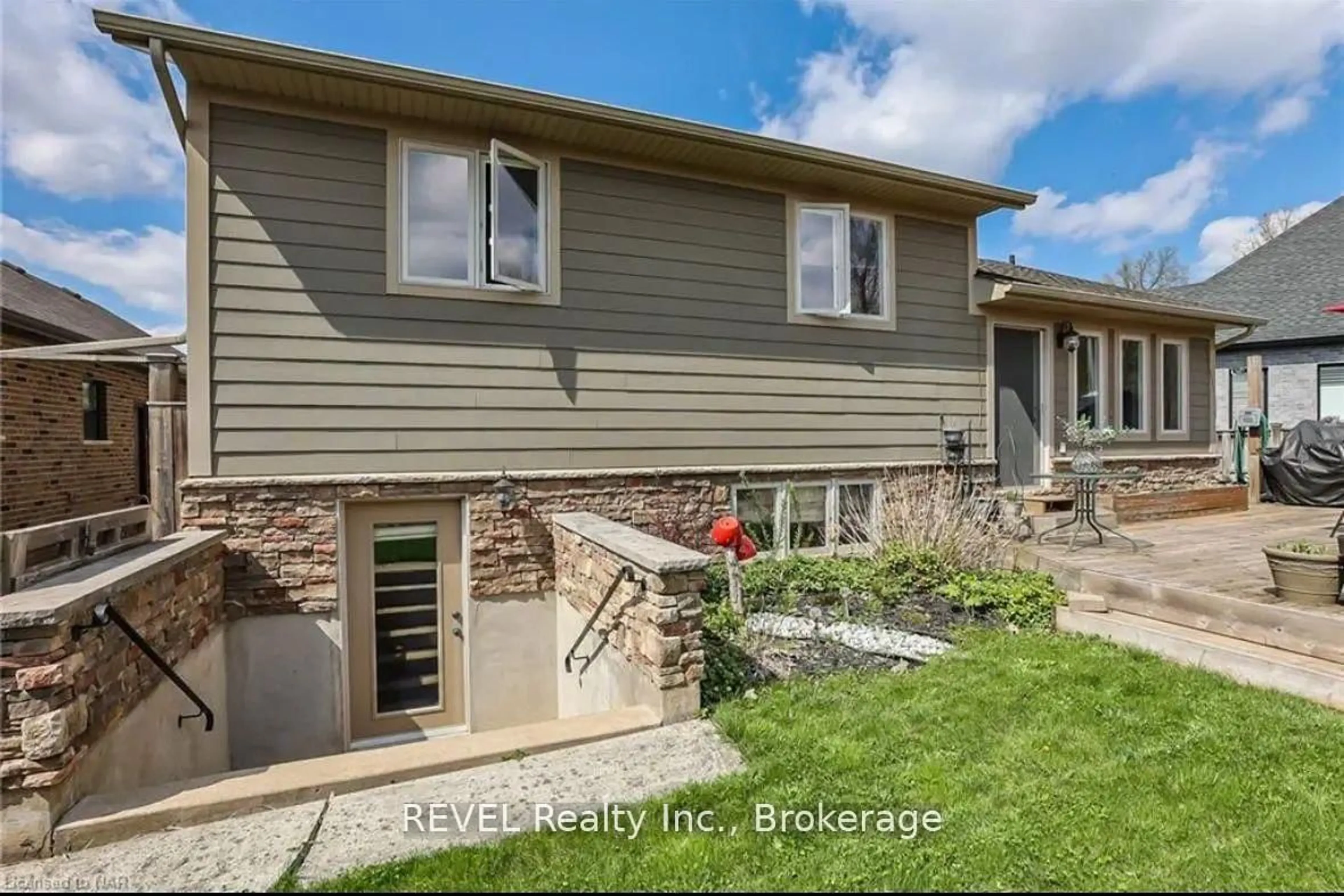 Unknown for 9069 Tapestry Crt, Niagara Falls Ontario L2H 0E1