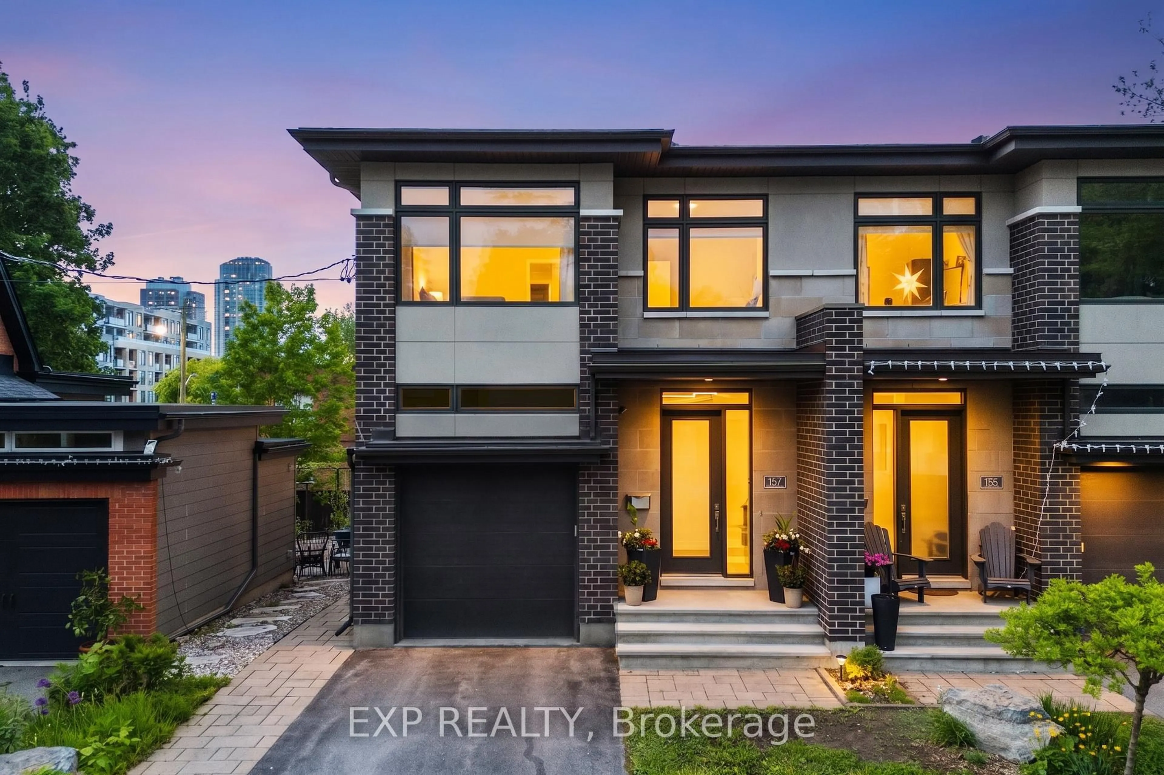 Home with brick exterior material, street for 157 Wesley Ave, Ottawa Ontario K1Z 7A1