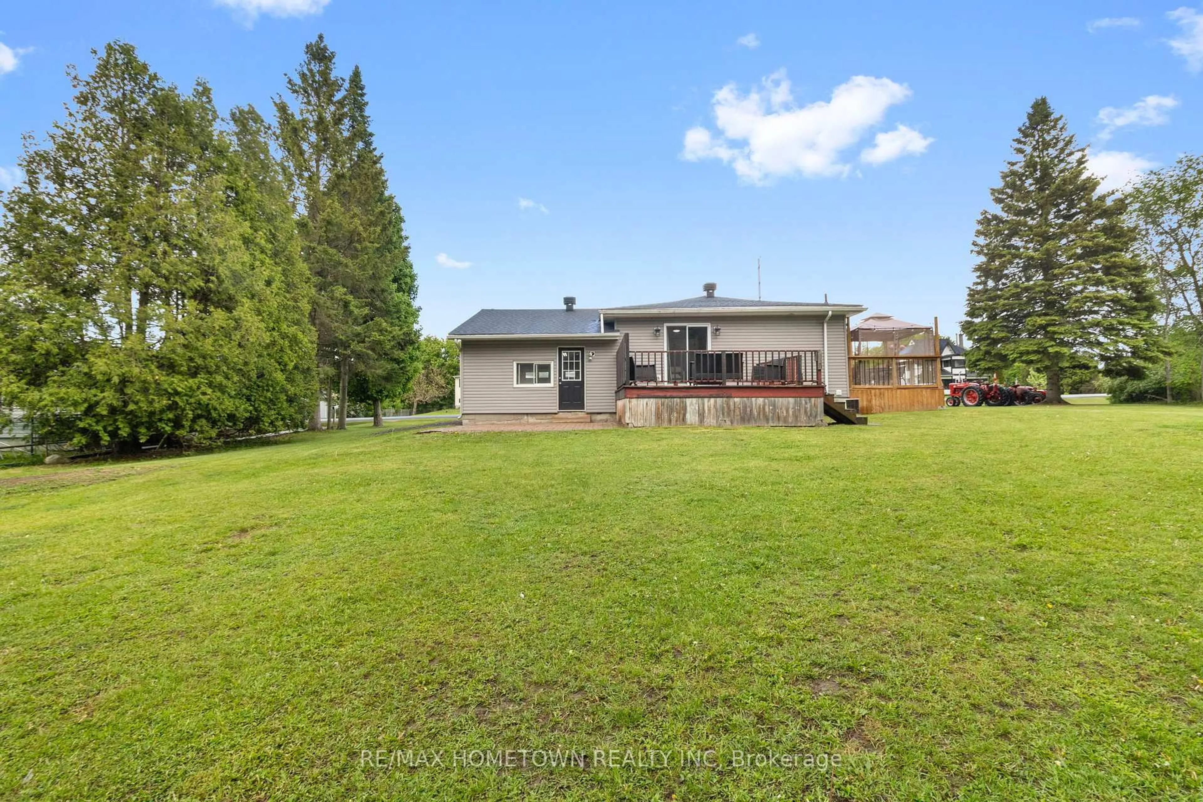 A pic from outside/outdoor area/front of a property/back of a property/a pic from drone, water/lake/river/ocean view for 5414 Brinston Rd, South Dundas Ontario K0E 1K0