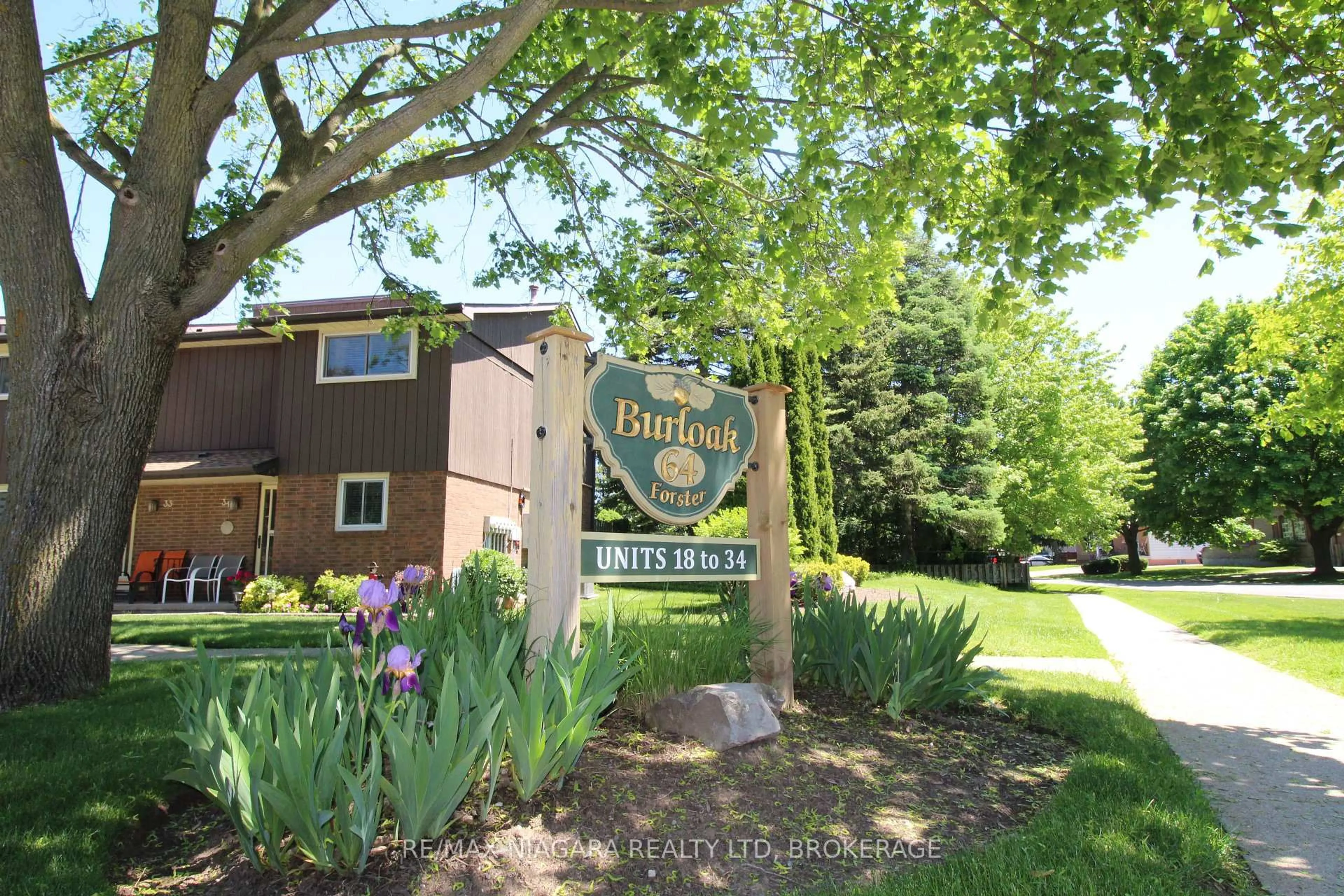 Patio, street for 64 Forster St #28, St. Catharines Ontario L2N 6T5