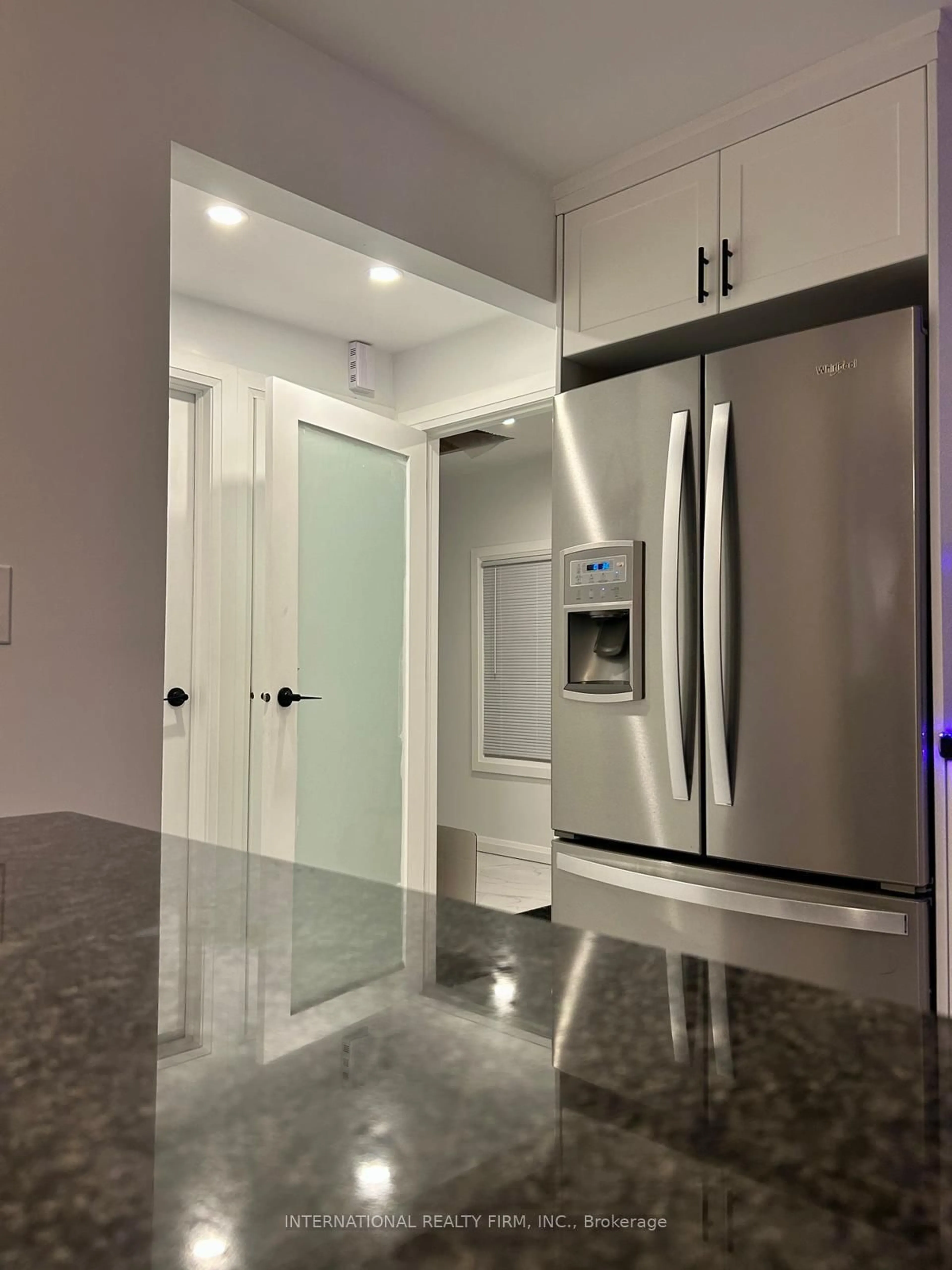 Unknown for 1746 Gravenhurst Pkwy, Gravenhurst Ontario P1P 1R3