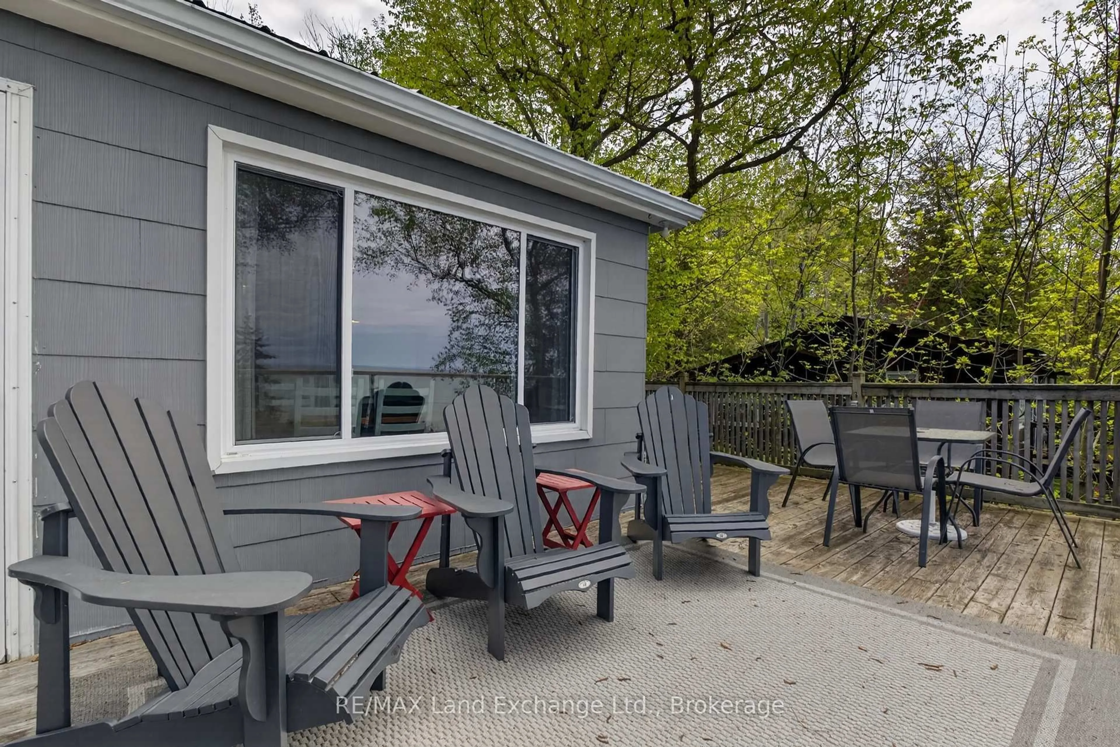 Patio, street for 86447 Mclean St, Ashfield-Colborne-Wawanosh Ontario N2Z 2X3