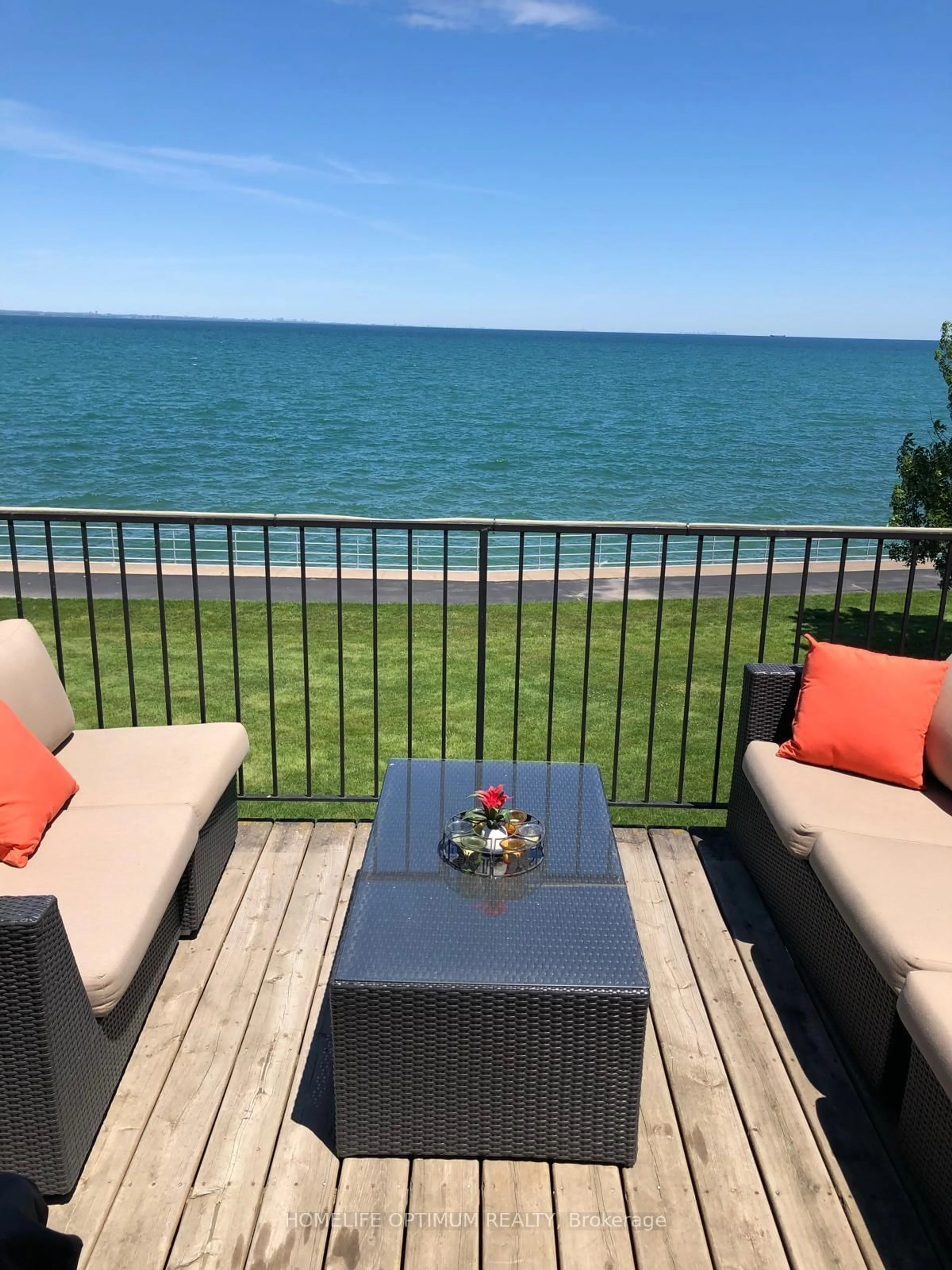 Patio, water/lake/river/ocean view for 515 North Service Rd #58, Hamilton Ontario L8E 5X6