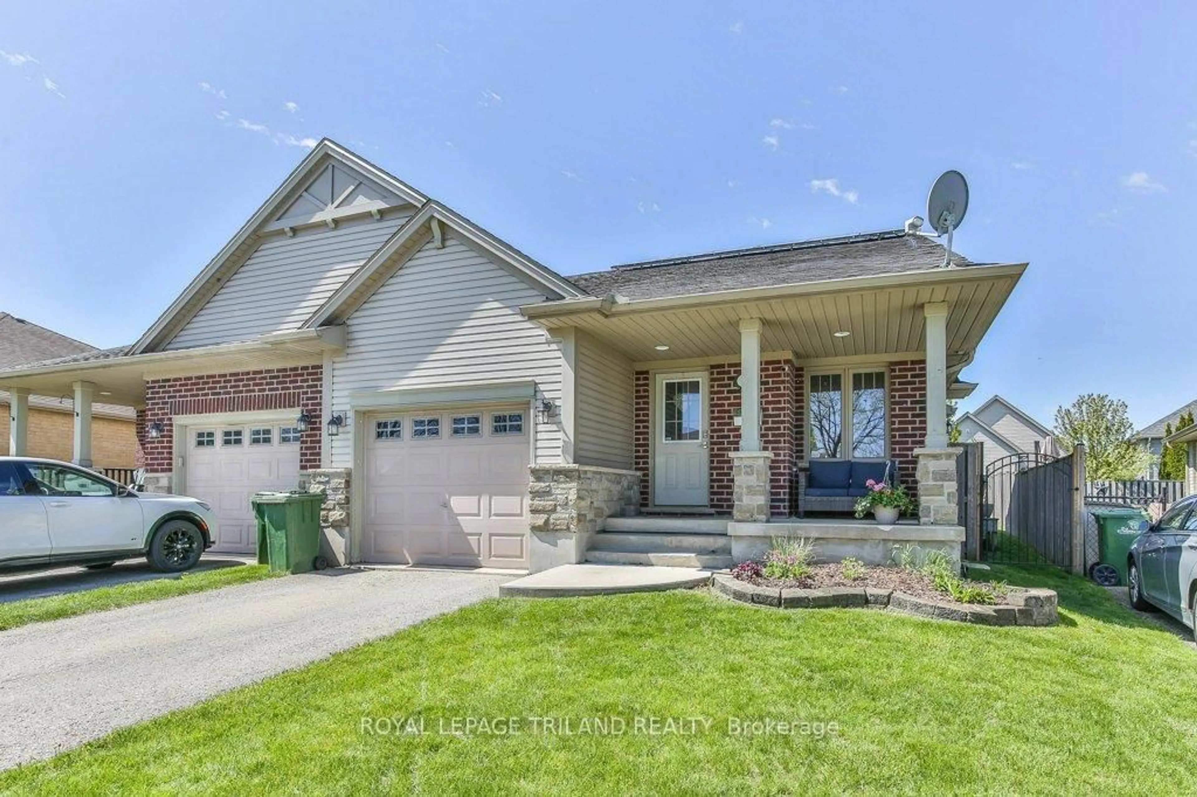 Home with brick exterior material, street for 14 ALDERWOOD Crt, St. Thomas Ontario N5P 0B2