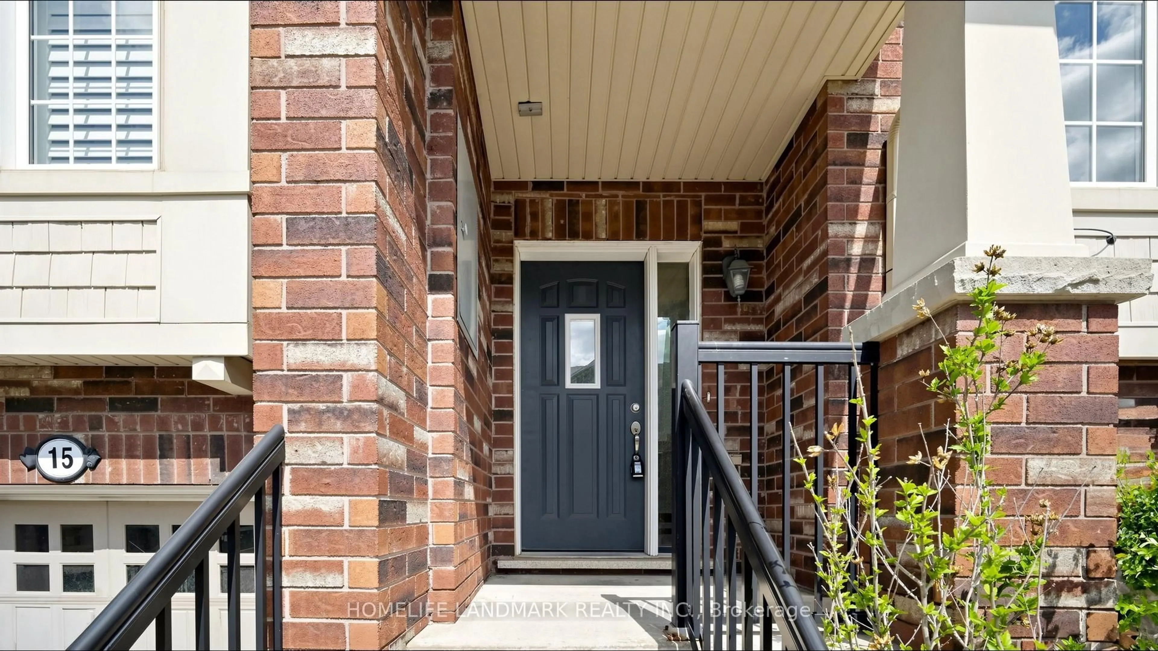 Unknown for 17 Hepworth Cres, Hamilton Ontario L9K 0C4