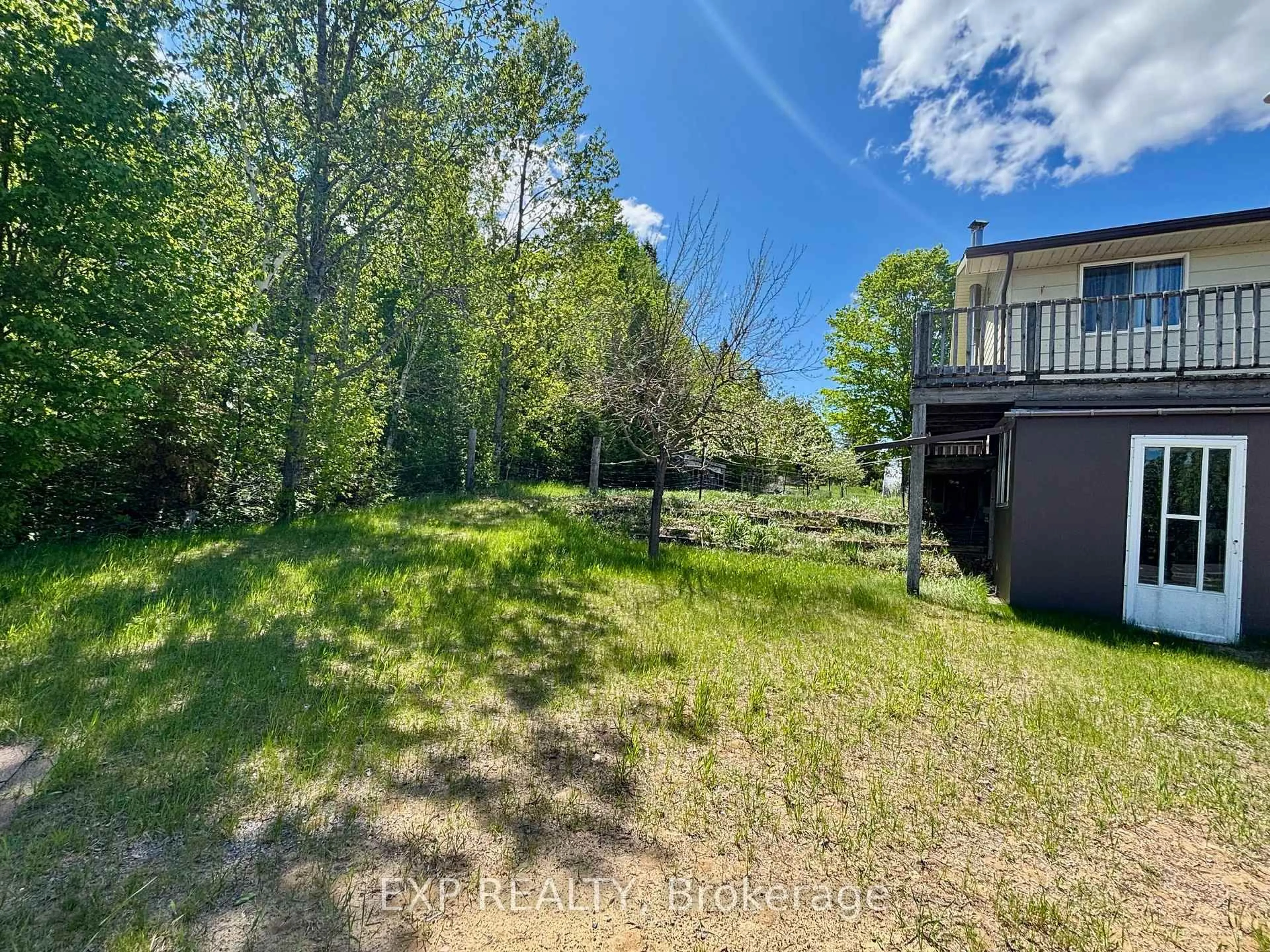 A pic from outside/outdoor area/front of a property/back of a property/a pic from drone, forest/trees view for 2527 Matawatchan Rd, Griffith Ontario K0J 2R0