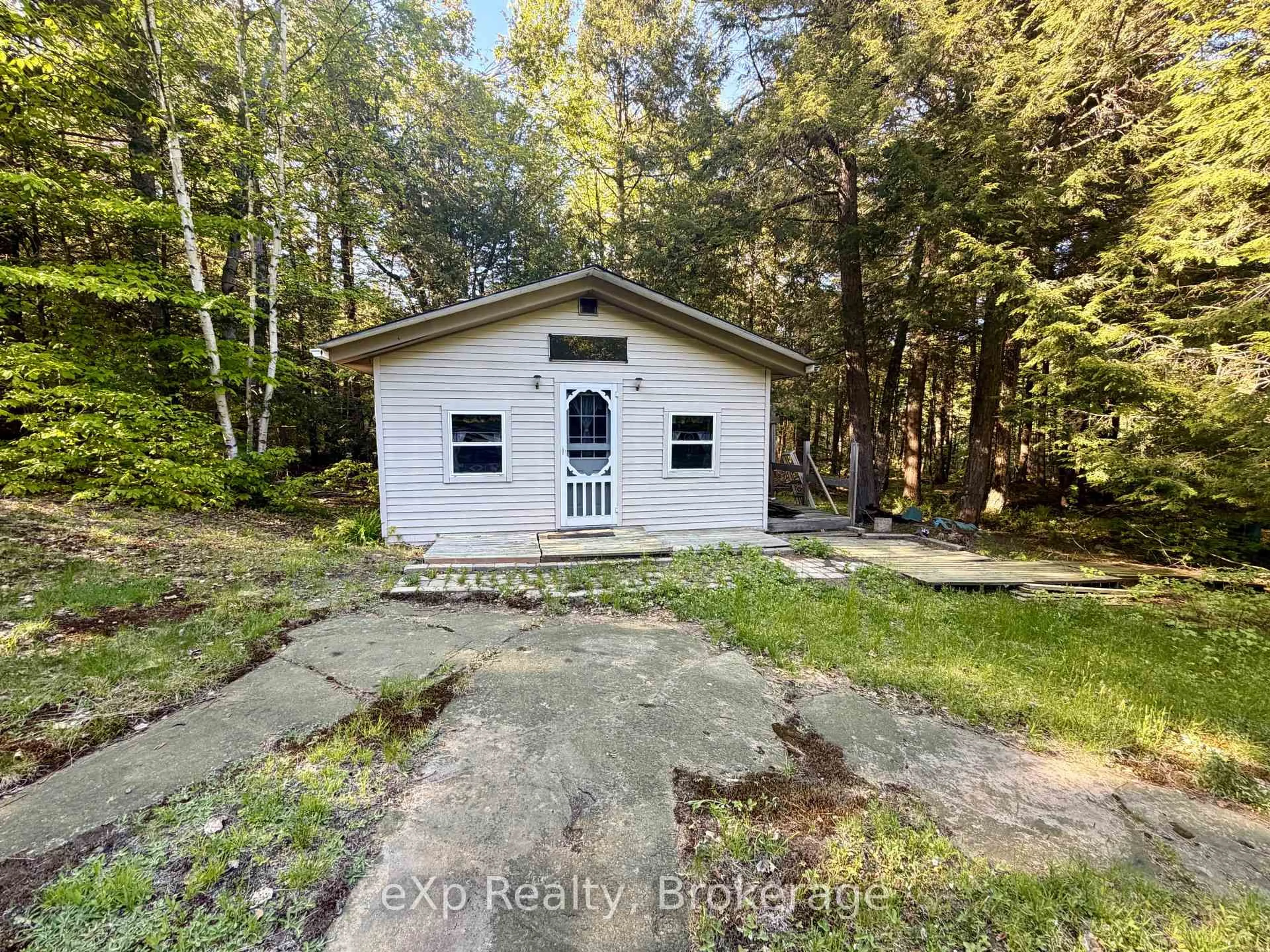 Shed for 1080 Milne Rd, Bracebridge Ontario P1L 1X1