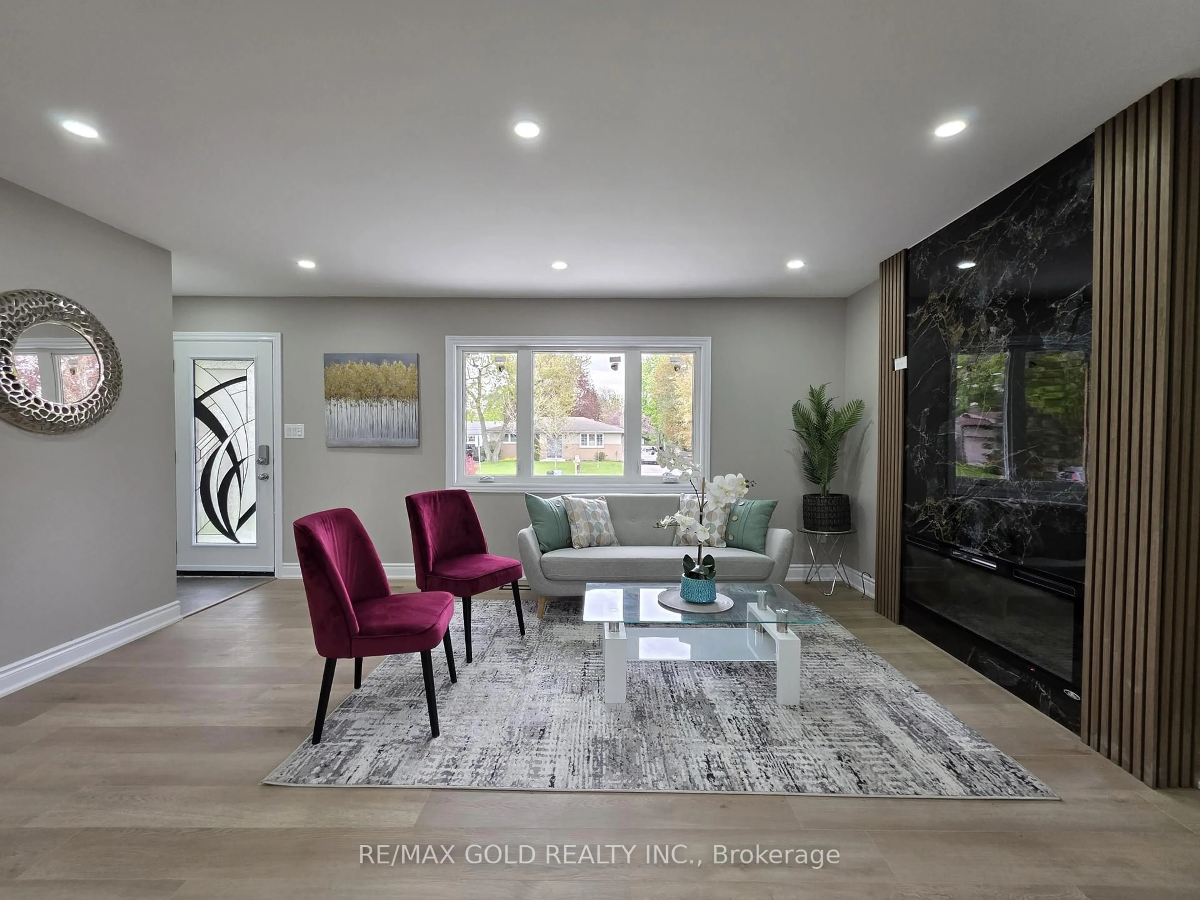 Living room with furniture, unknown for 1155 Portland St, London East Ontario N5V 2L2
