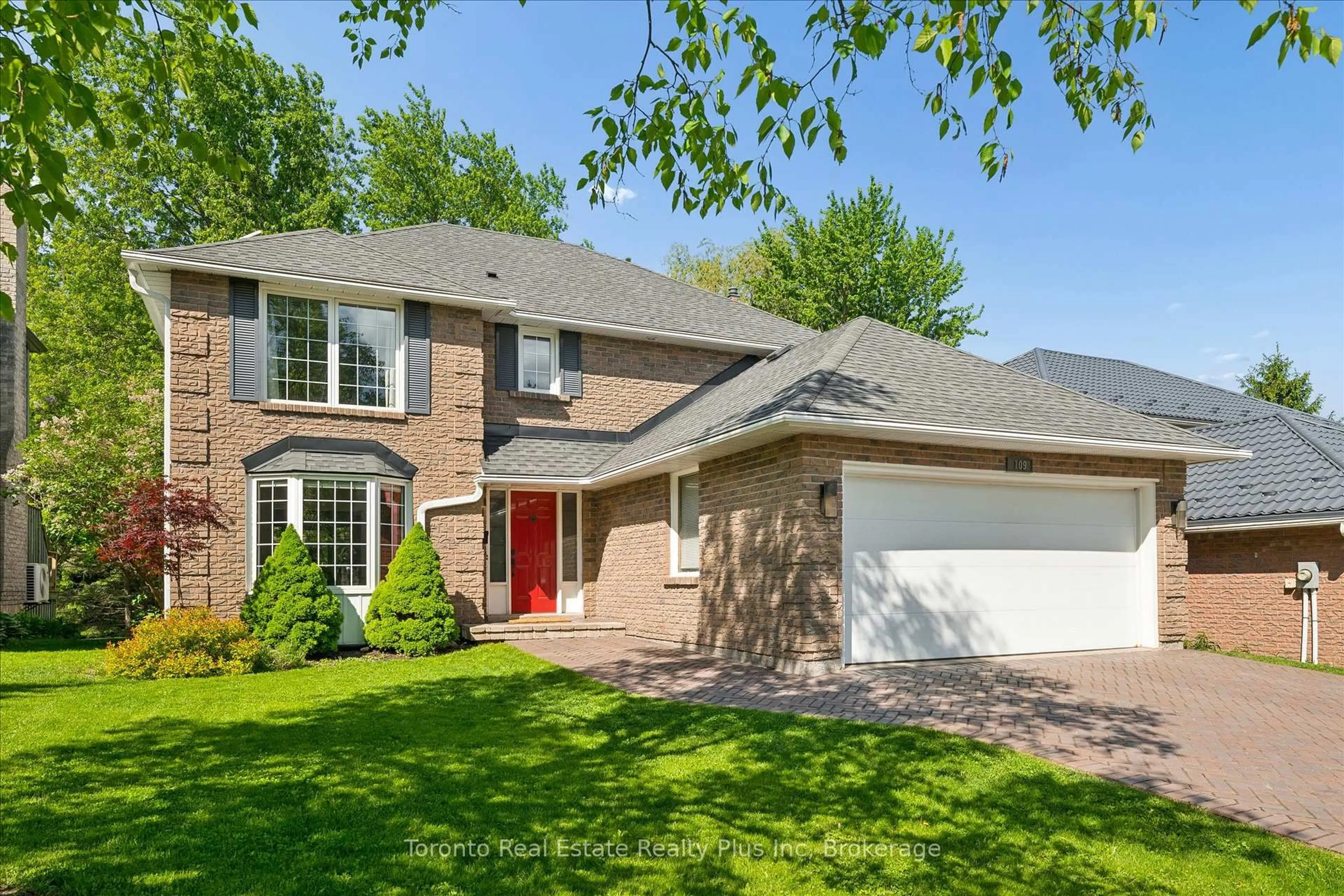 Home with brick exterior material, street for 109 Ashberry Pl, Waterloo Ontario N2T 1G8