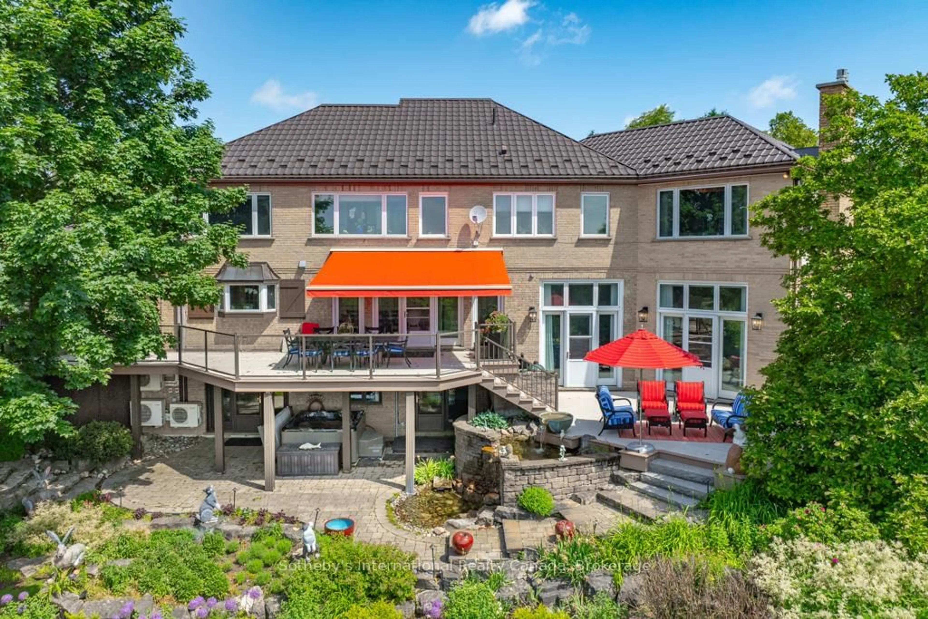Patio, unknown for 9255 Side Road 27, Erin Ontario L4L 1A7