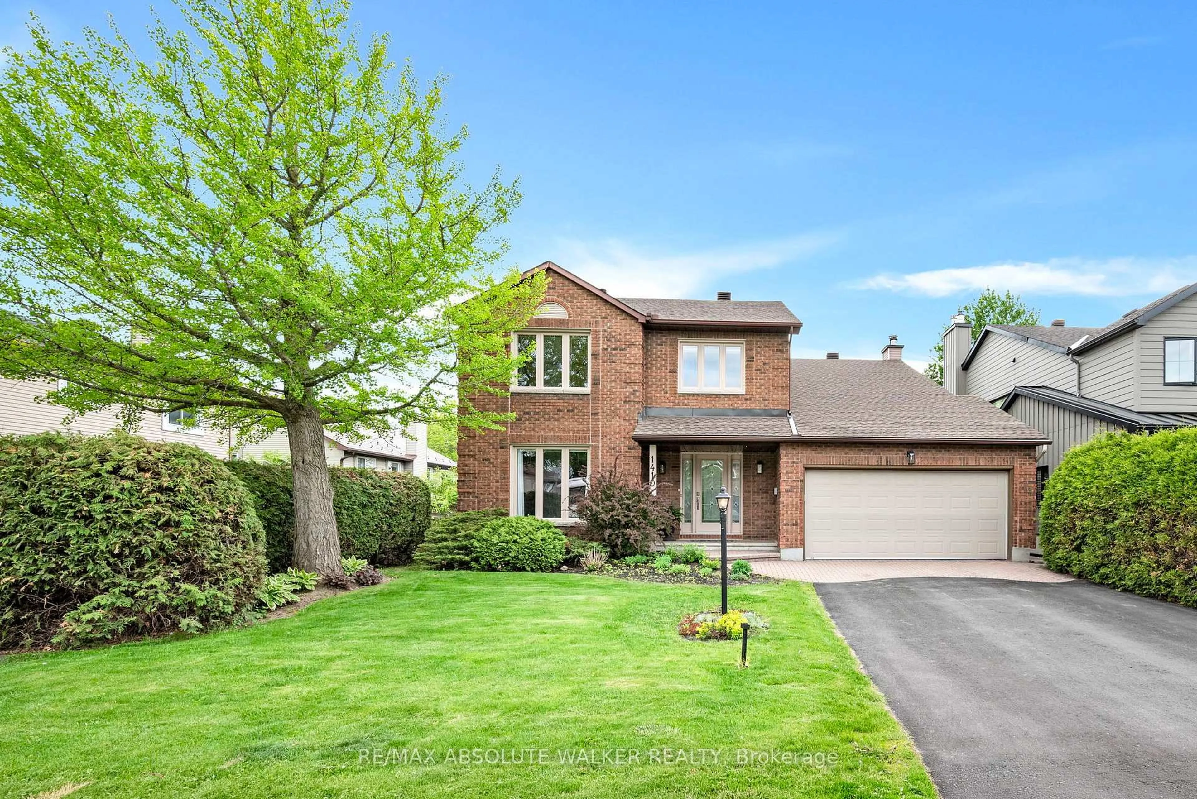Home with brick exterior material, street for 1410 Clay Crt, Ottawa Ontario K1C 4T2